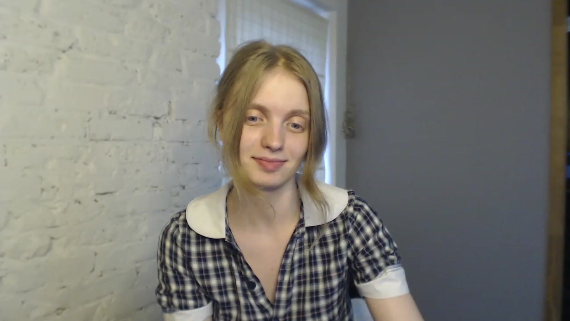 Gallery image thumbnail from OliviaWhites's myfreecams stream on, 07/04/2023, 10:01 image 16 of 20
