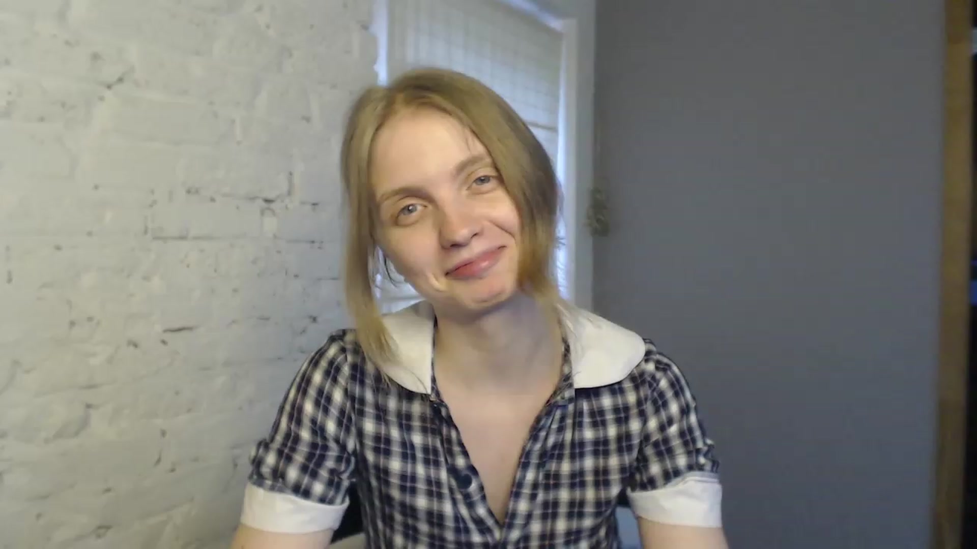 Gallery image thumbnail from OliviaWhites's myfreecams stream on, 07/04/2023, 10:01 image 15 of 20