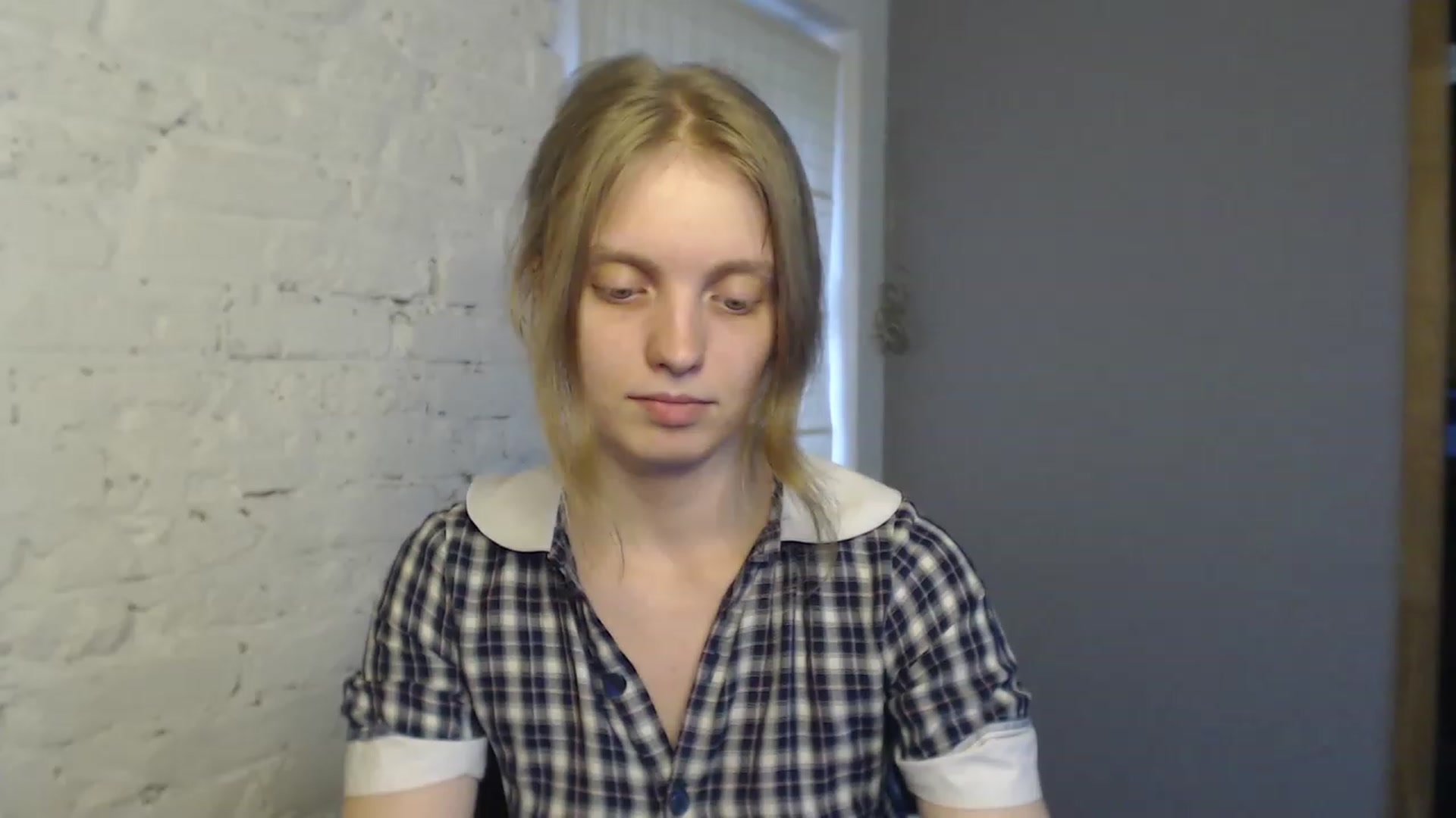 Gallery image thumbnail from OliviaWhites's myfreecams stream on, 07/04/2023, 10:01 image 19 of 20