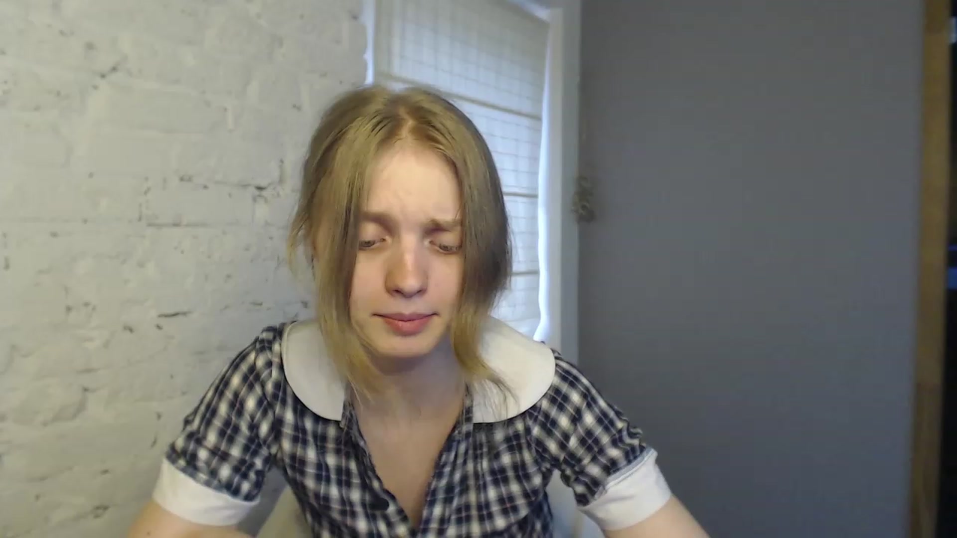 Gallery image thumbnail from OliviaWhites's myfreecams stream on, 07/04/2023, 10:01 image 9 of 20