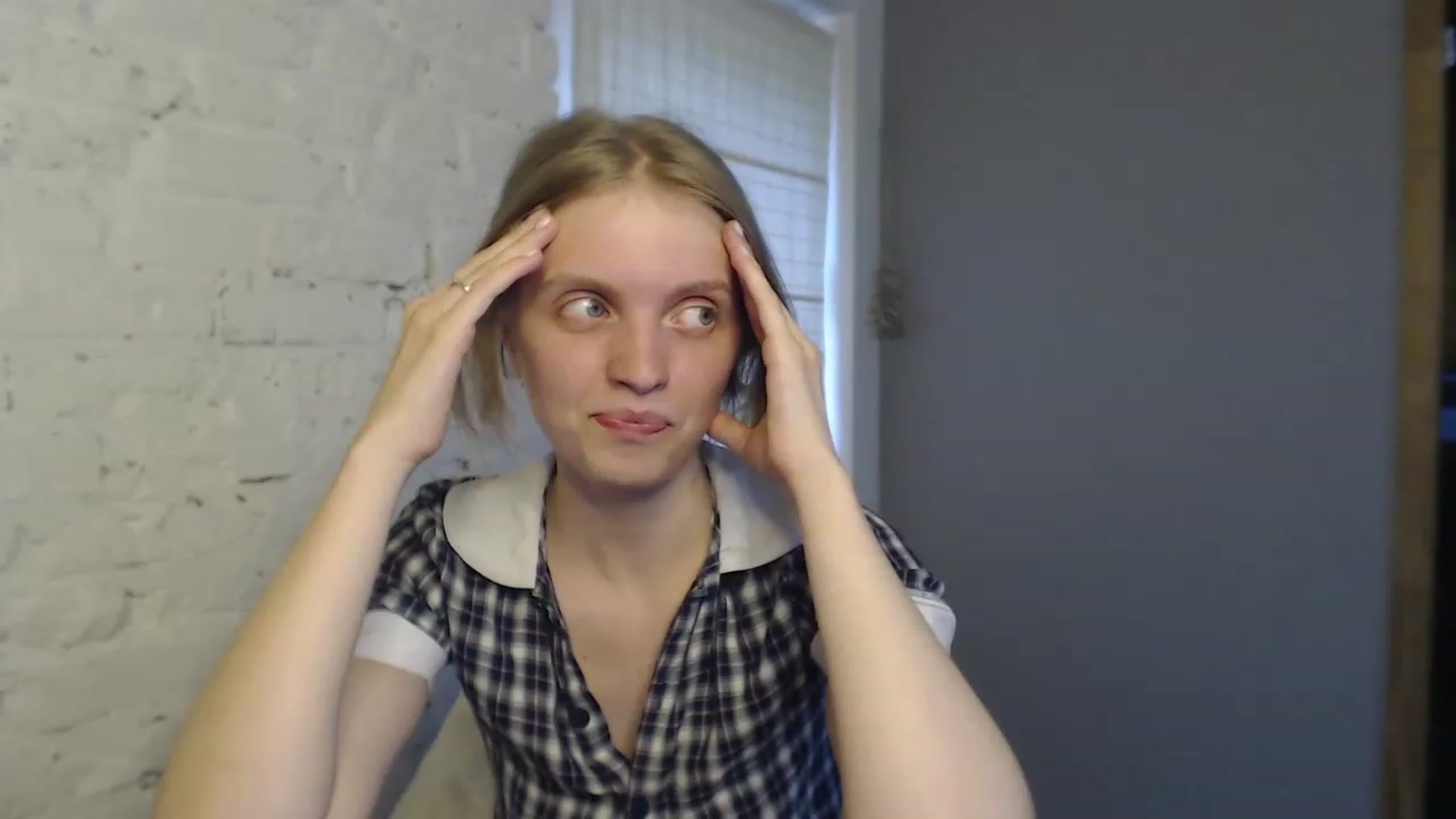 Gallery image thumbnail from OliviaWhites's myfreecams stream on, 07/04/2023, 10:01 image 8 of 20