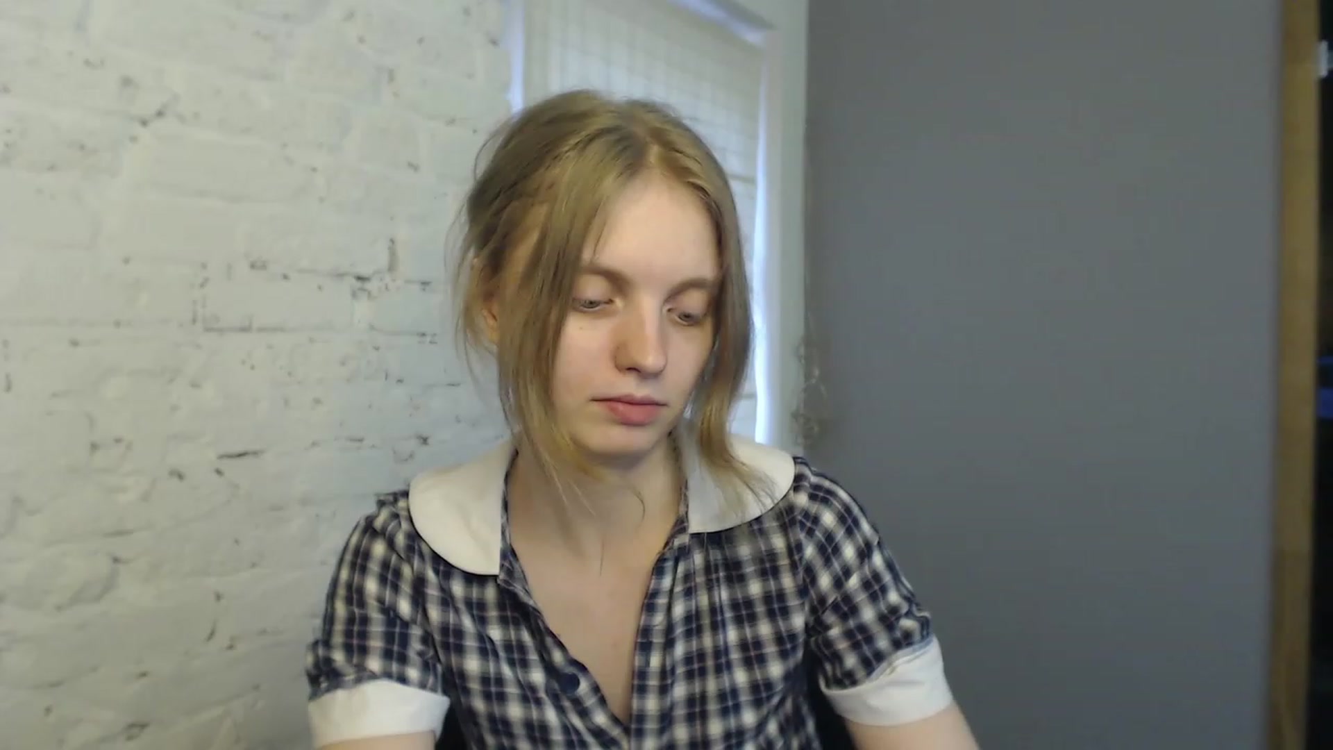 Gallery image thumbnail from OliviaWhites's myfreecams stream on, 07/04/2023, 10:53 image 1 of 20