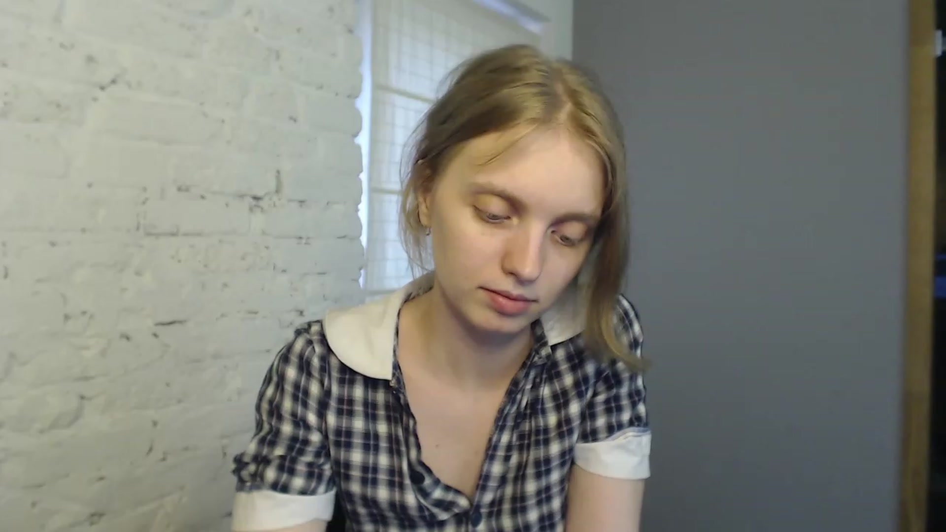 Gallery image thumbnail from OliviaWhites's myfreecams stream on, 07/04/2023, 10:53 image 14 of 20