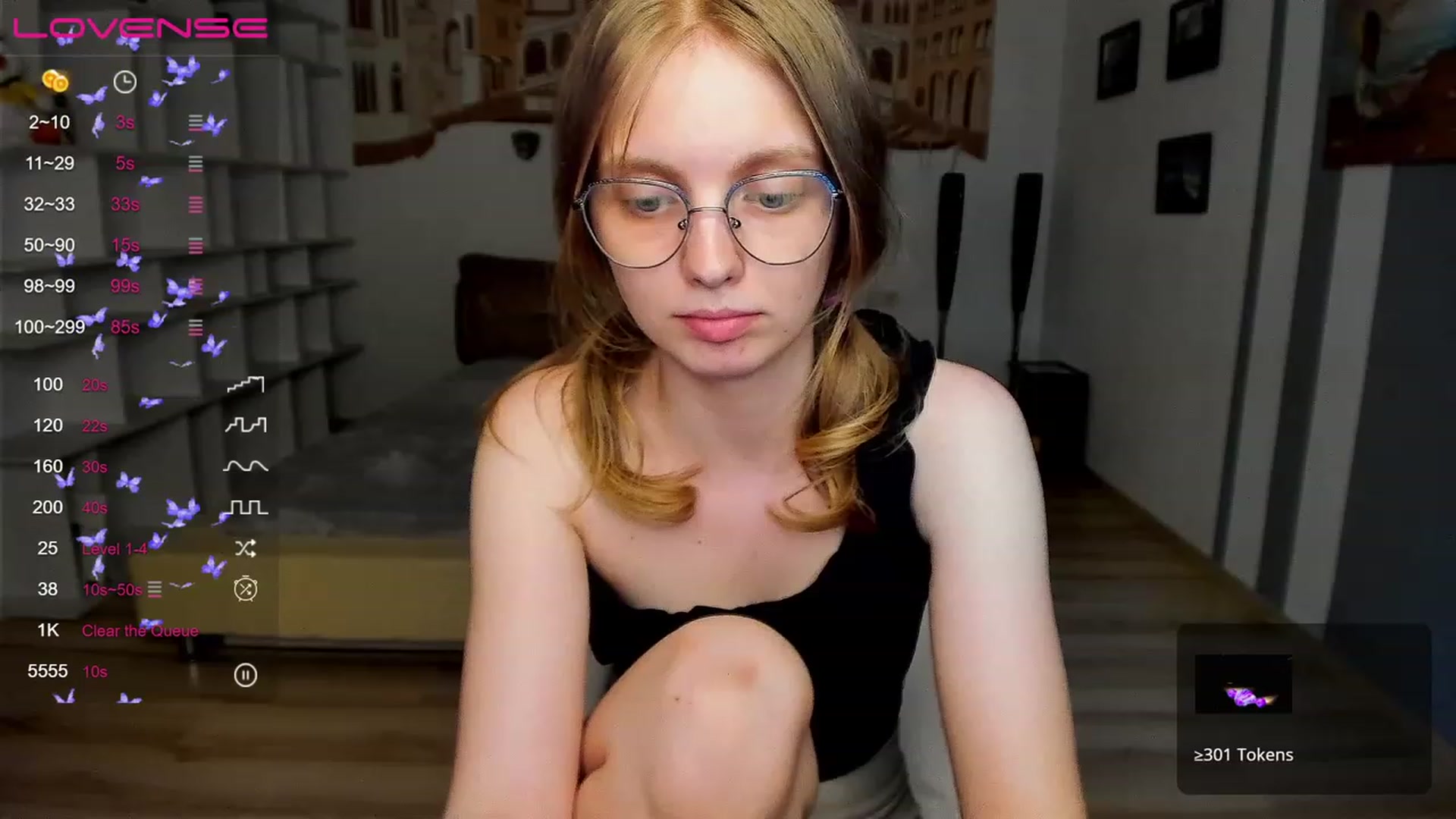 Gallery image thumbnail from OliviaWhites's myfreecams stream on, 07/08/2023, 10:44 image 17 of 20