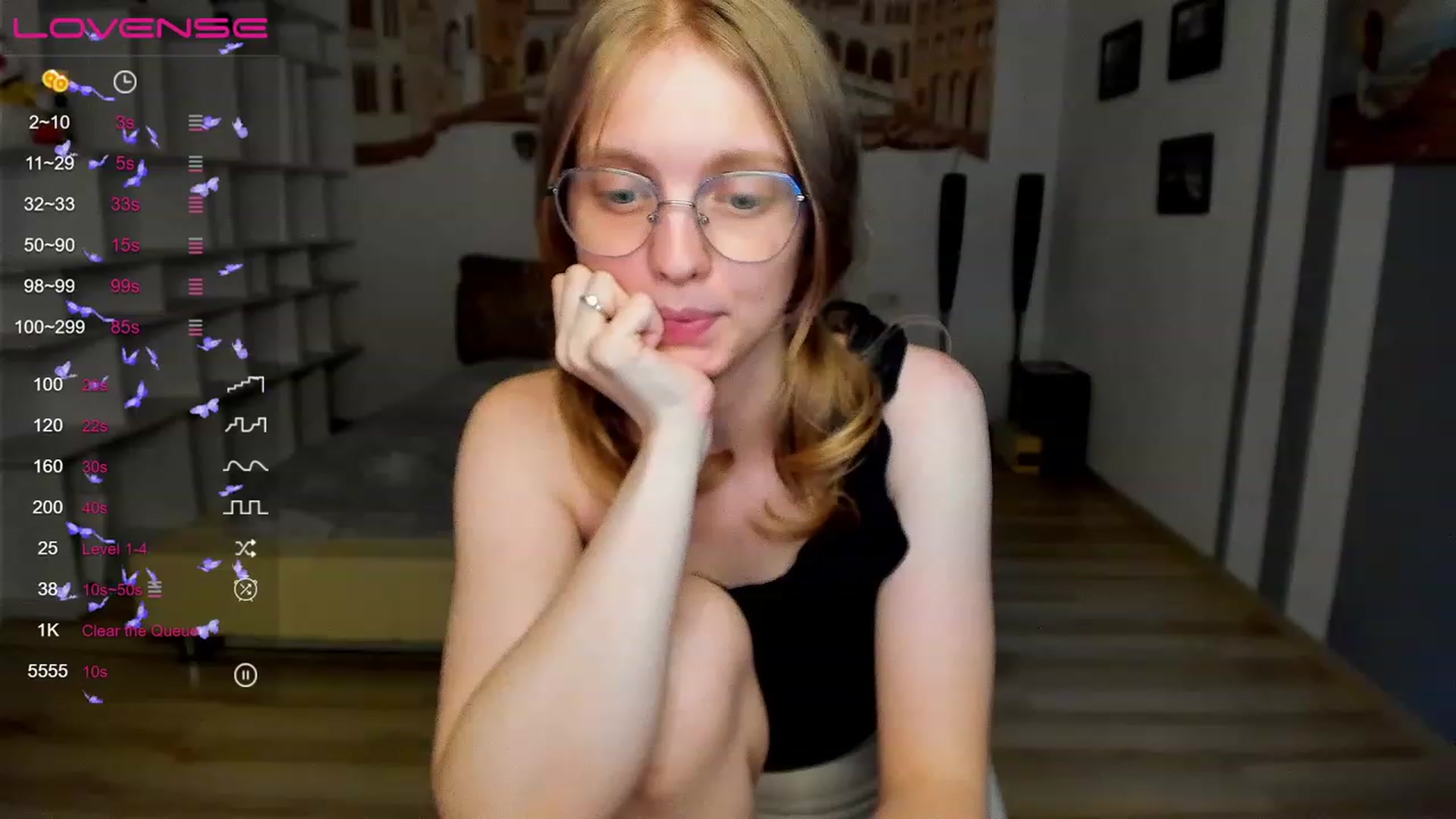Gallery image thumbnail from OliviaWhites's myfreecams stream on, 07/08/2023, 10:44 image 10 of 20