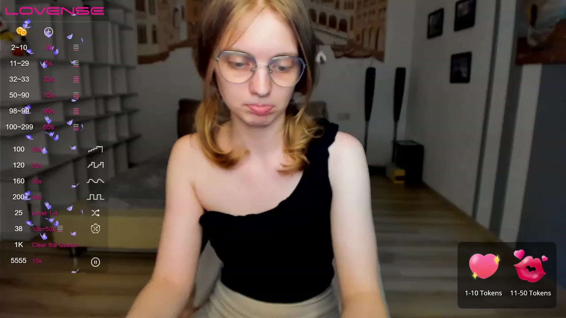 Gallery image thumbnail from OliviaWhites's myfreecams stream on, 07/08/2023, 10:44 image 2 of 20