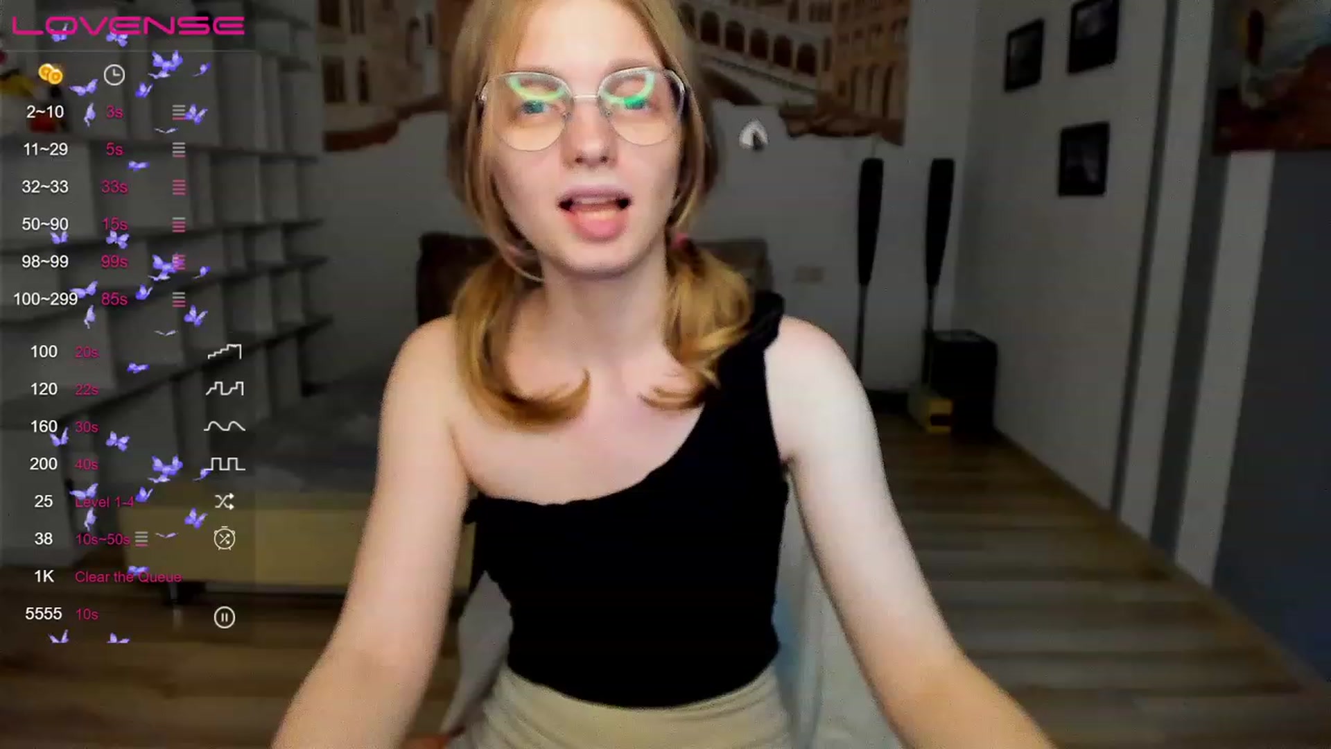Gallery image thumbnail from OliviaWhites's myfreecams stream on, 07/08/2023, 10:44 image 5 of 20