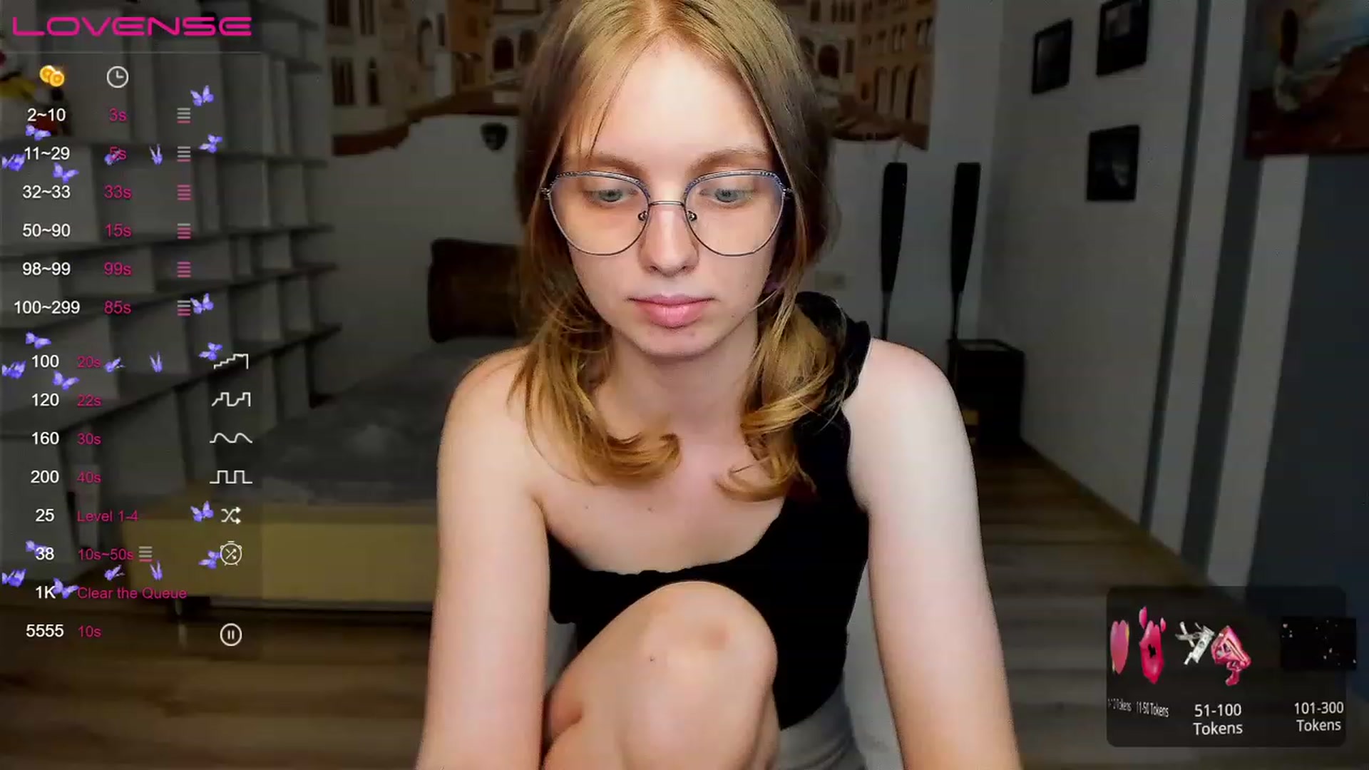 Gallery image thumbnail from OliviaWhites's myfreecams stream on, 07/08/2023, 10:44 image 18 of 20