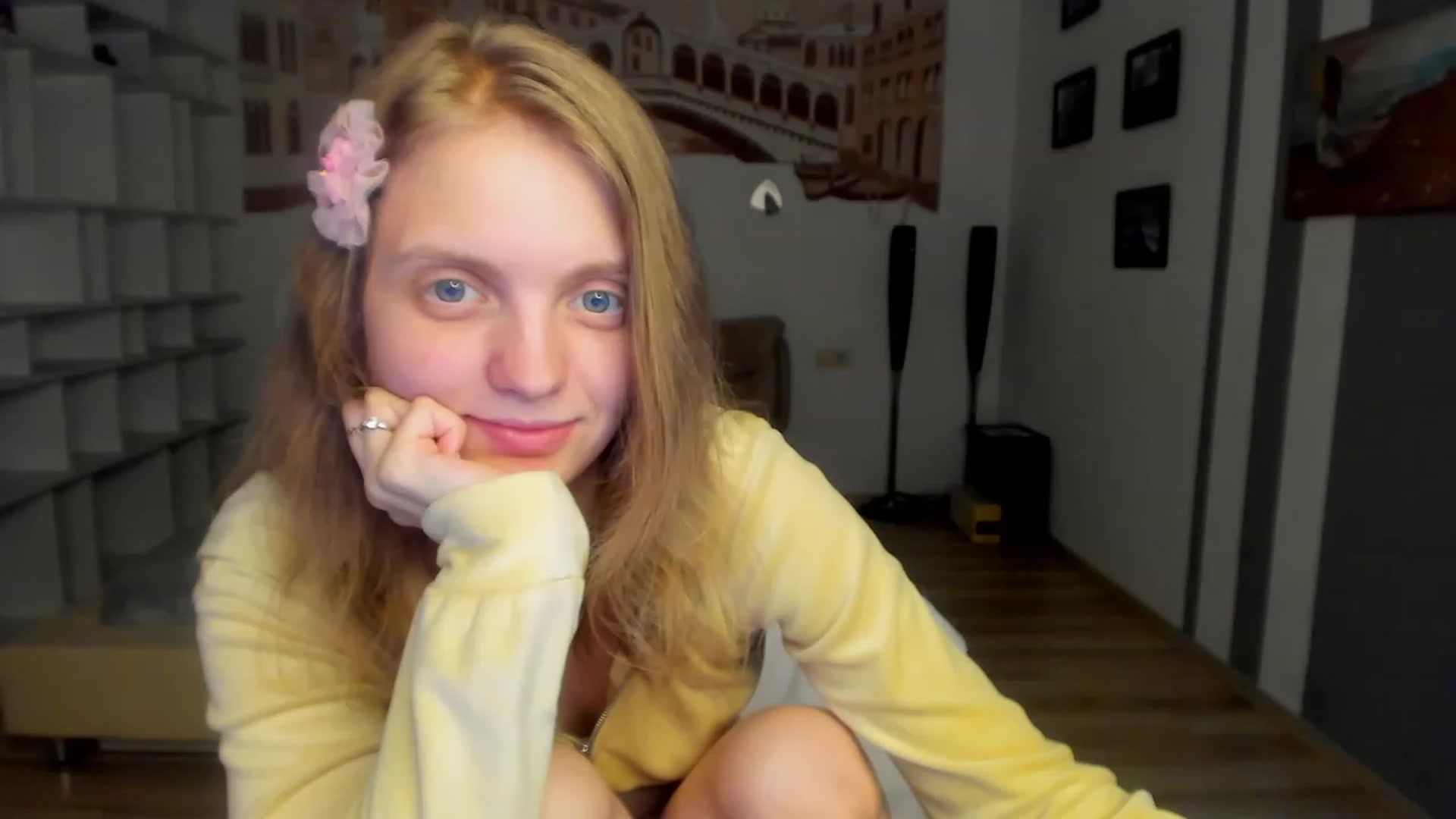 Gallery image thumbnail from OliviaWhites's myfreecams stream on, 07/12/2023, 09:51 image 20 of 20
