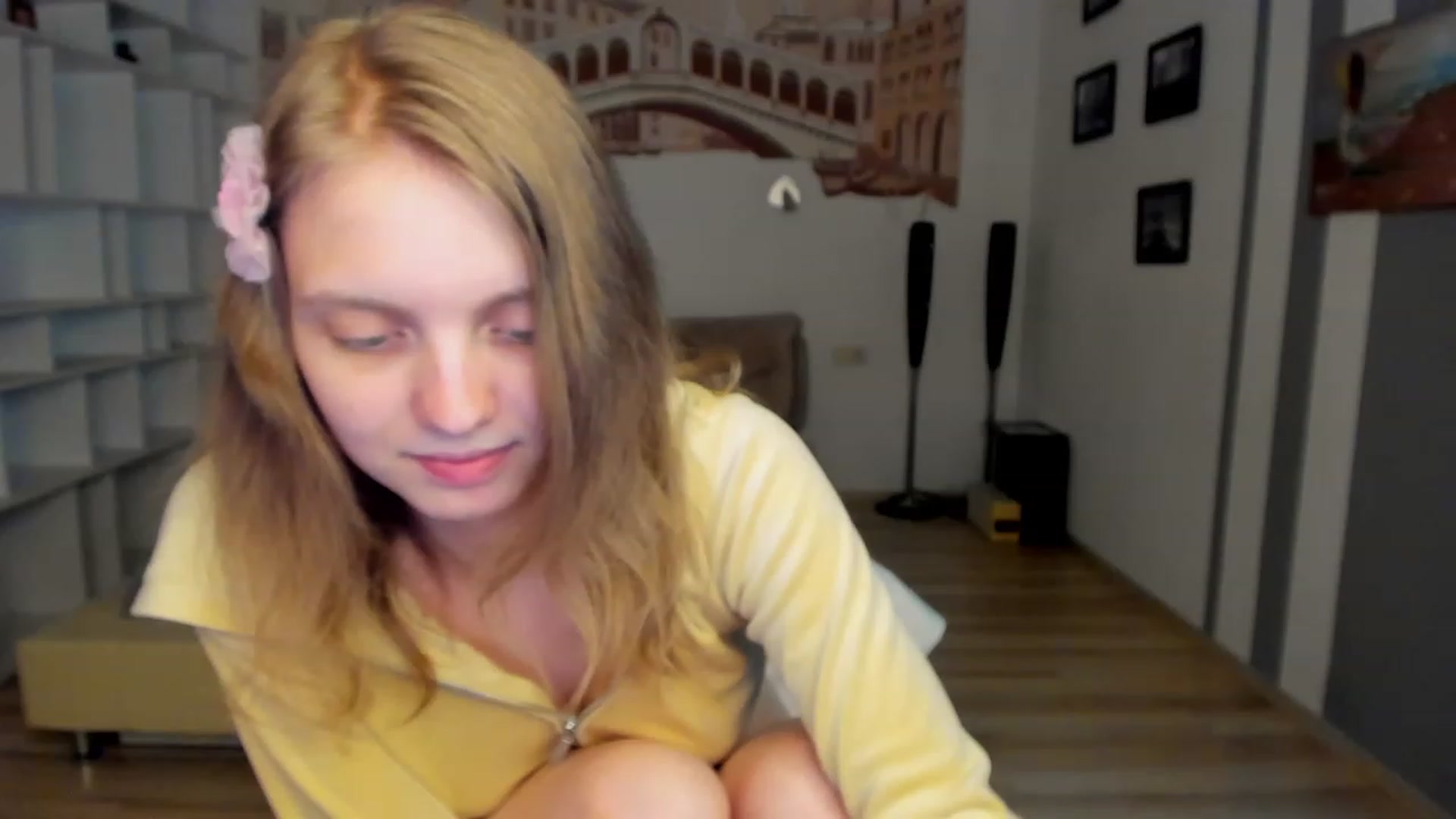 Gallery image thumbnail from OliviaWhites's myfreecams stream on, 07/12/2023, 09:51 image 13 of 20