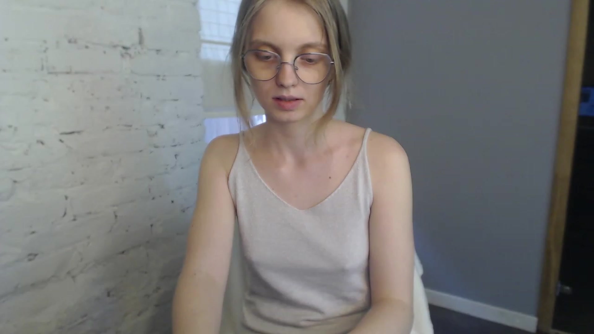 Gallery image thumbnail from OliviaWhites's myfreecams stream on, 07/13/2023, 10:45 image 20 of 20