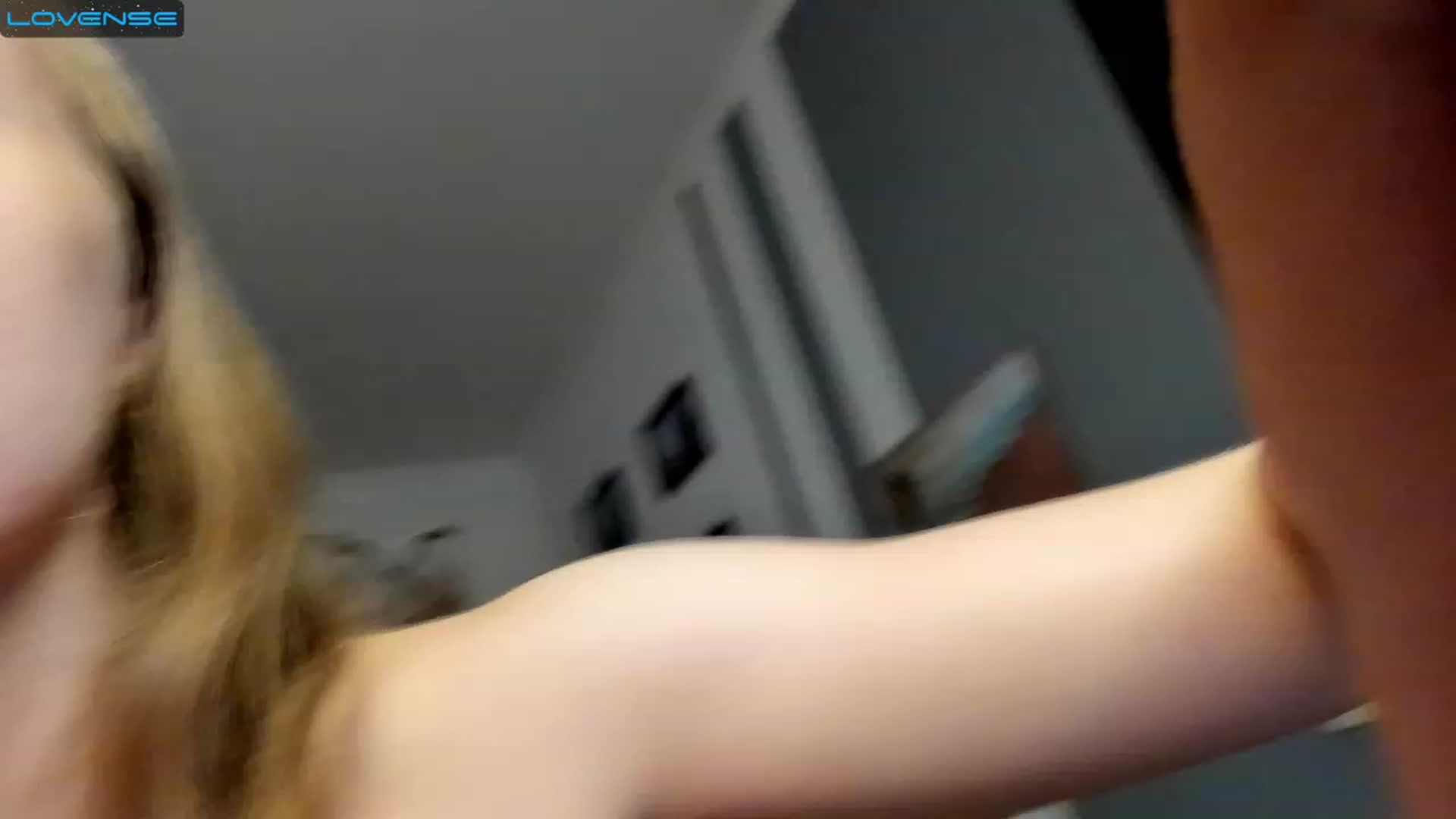 Gallery image thumbnail from OliviaWhites's myfreecams stream on, 07/15/2023, 10:21 image 1 of 20