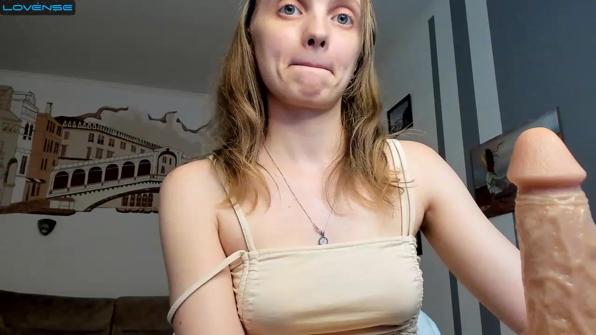 Gallery image thumbnail from OliviaWhites's myfreecams stream on, 07/15/2023, 10:46 image 5 of 20