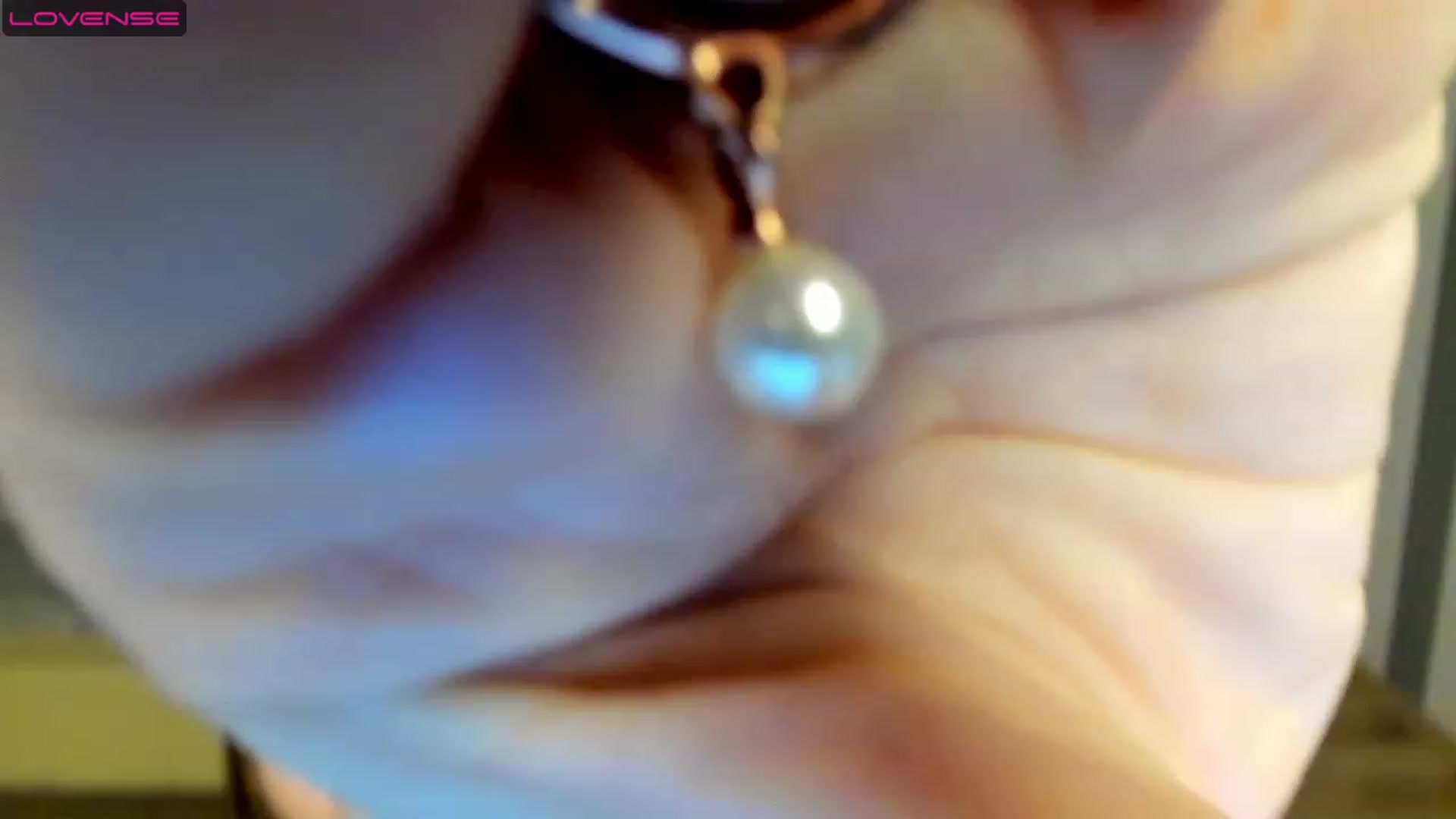 Gallery image thumbnail from OliviaWhites's myfreecams stream on, 07/16/2023, 10:53 image 19 of 20