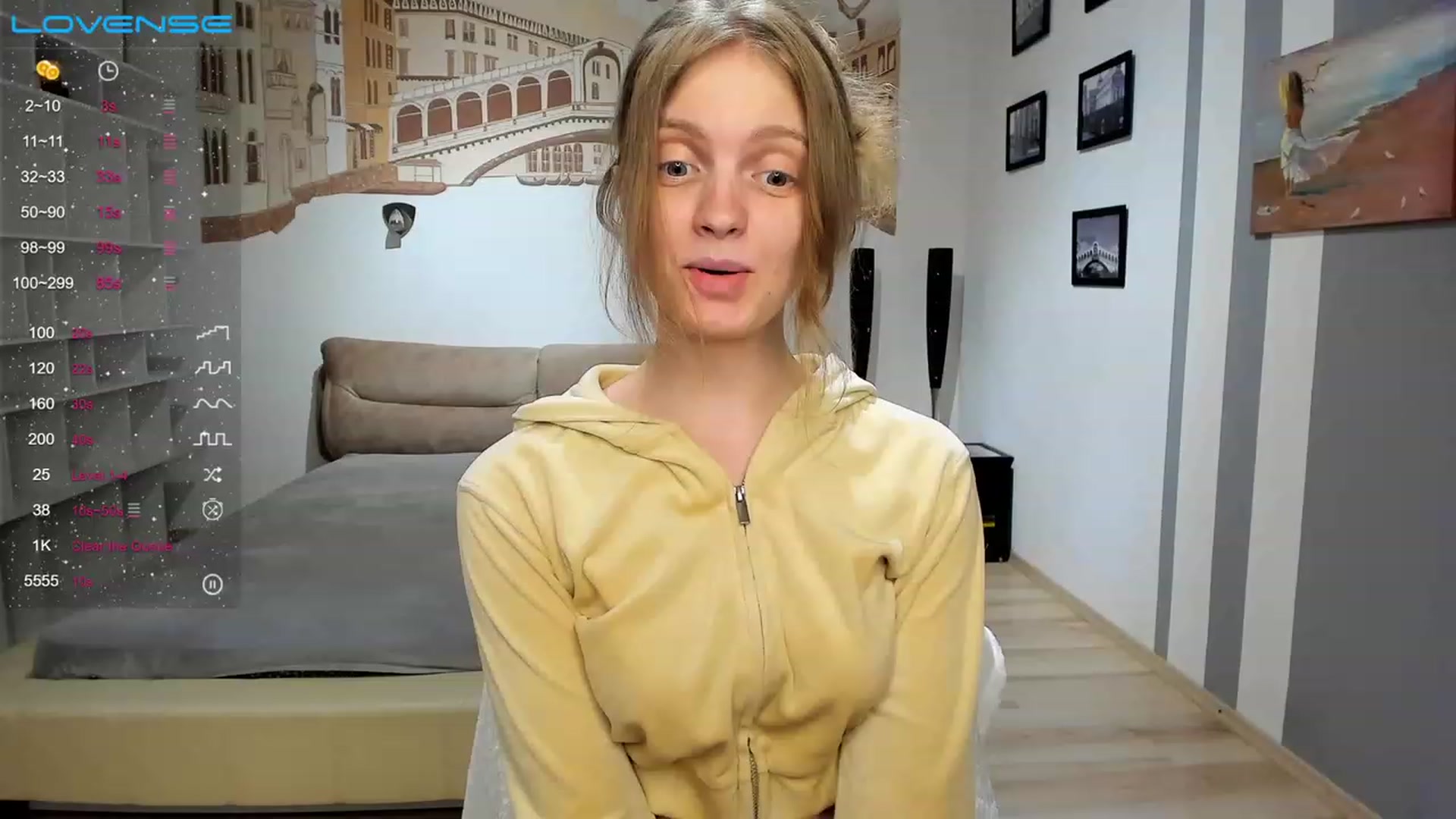Gallery image thumbnail from OliviaWhites's myfreecams stream on, 07/28/2023, 09:13 image 11 of 20