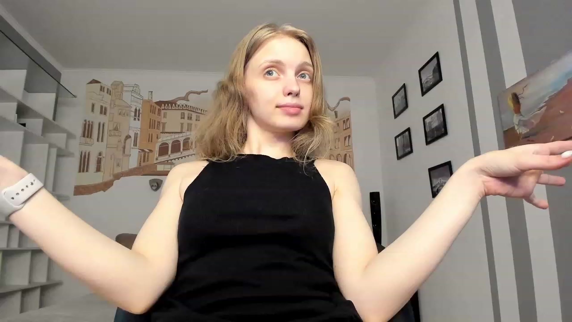 Gallery image thumbnail from OliviaWhites's myfreecams stream on, 07/30/2023, 10:58 image 10 of 20