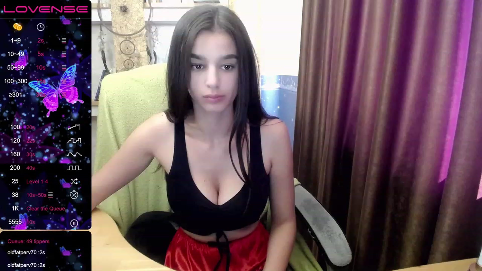 Gallery image thumbnail from OliviaWowww's myfreecams stream on, 08/12/2023, 15:25 image 4 of 20