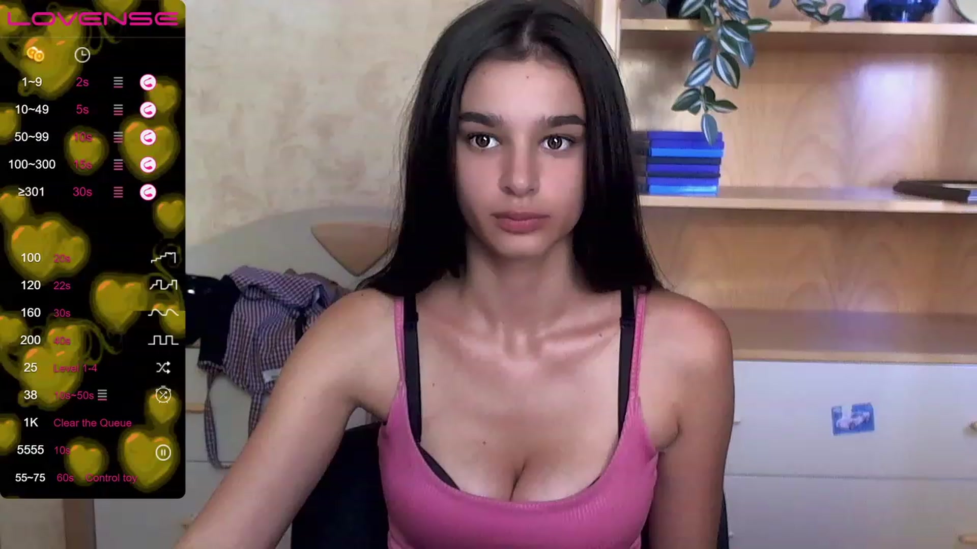 Gallery image thumbnail from OliviaWowww's myfreecams stream on, 08/20/2023, 17:06 image 1 of 20