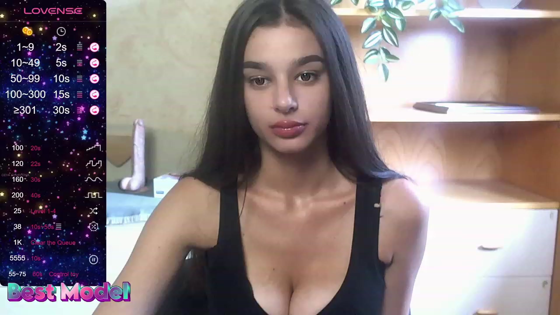 Gallery image thumbnail from OliviaWowww's myfreecams stream on, 08/25/2023, 13:04 image 7 of 20