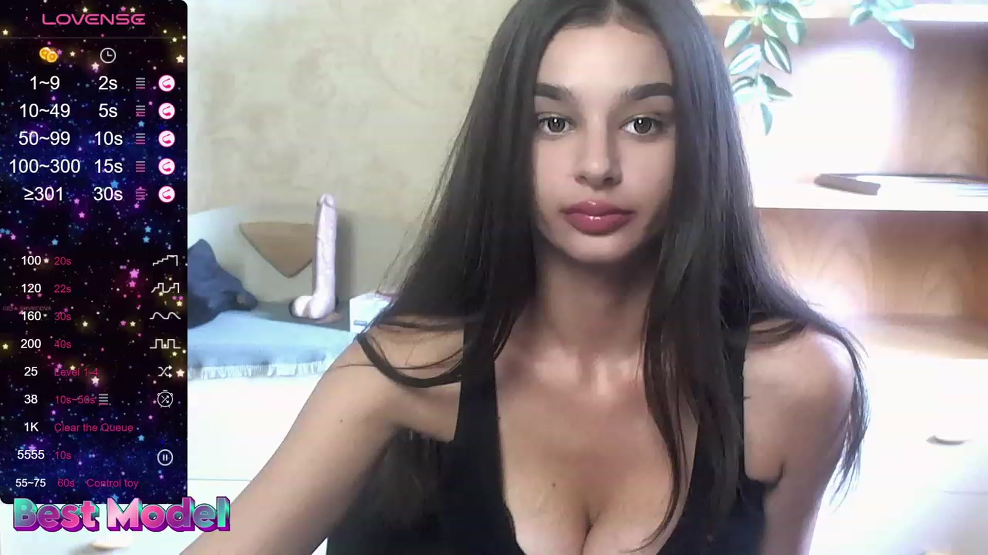Gallery image thumbnail from OliviaWowww's myfreecams stream on, 08/25/2023, 13:04 image 2 of 20