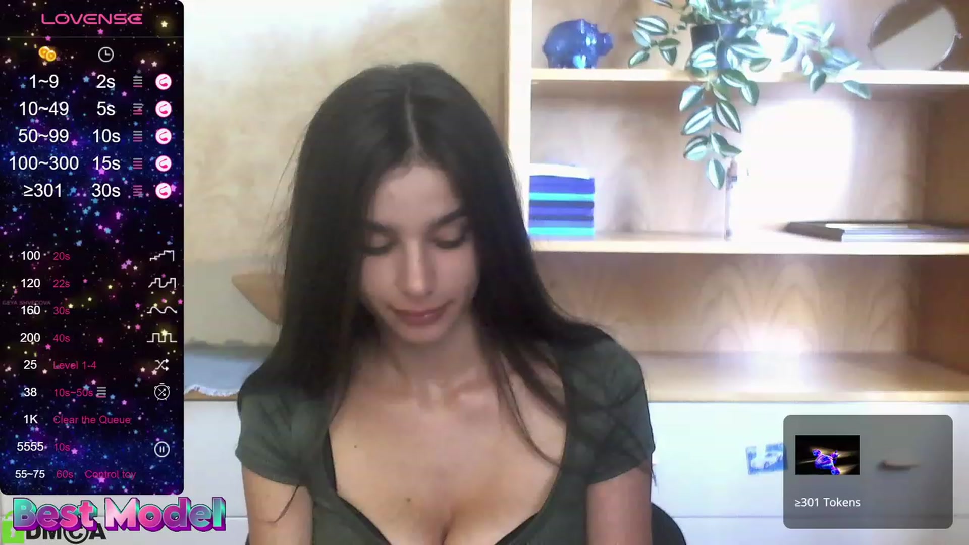 Gallery image thumbnail from OliviaWowww's myfreecams stream on, 08/27/2023, 13:20 image 19 of 20