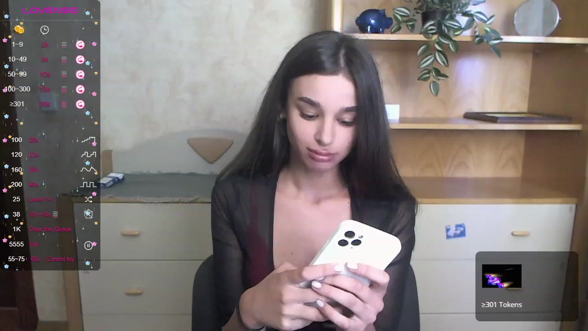 Gallery image thumbnail from OliviaWowww's myfreecams stream on, 09/15/2023, 14:37 image 13 of 20