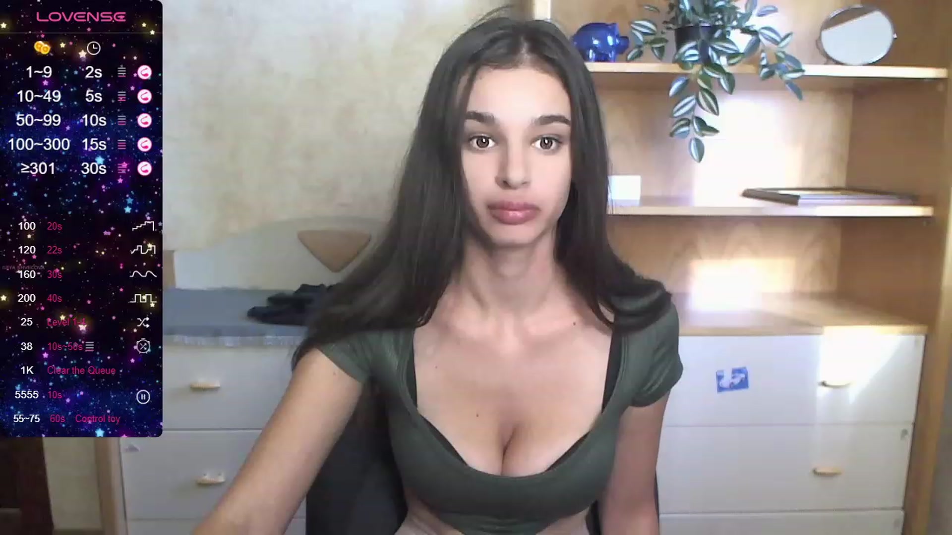 Gallery image thumbnail from OliviaWowww's myfreecams stream on, 09/17/2023, 14:14 image 16 of 20