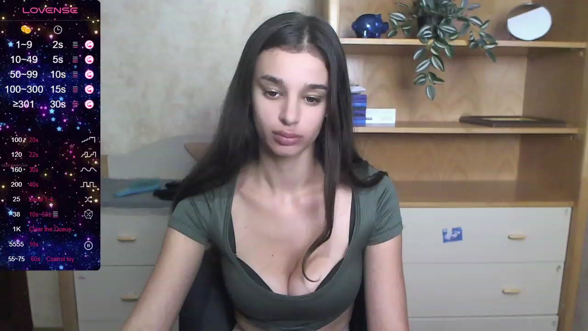 Gallery image thumbnail from OliviaWowww's myfreecams stream on, 09/17/2023, 16:44 image 13 of 20