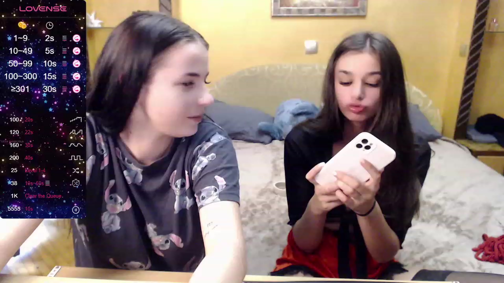 Gallery image thumbnail from OliviaWowww's myfreecams stream on, 09/22/2023, 14:15 image 14 of 20