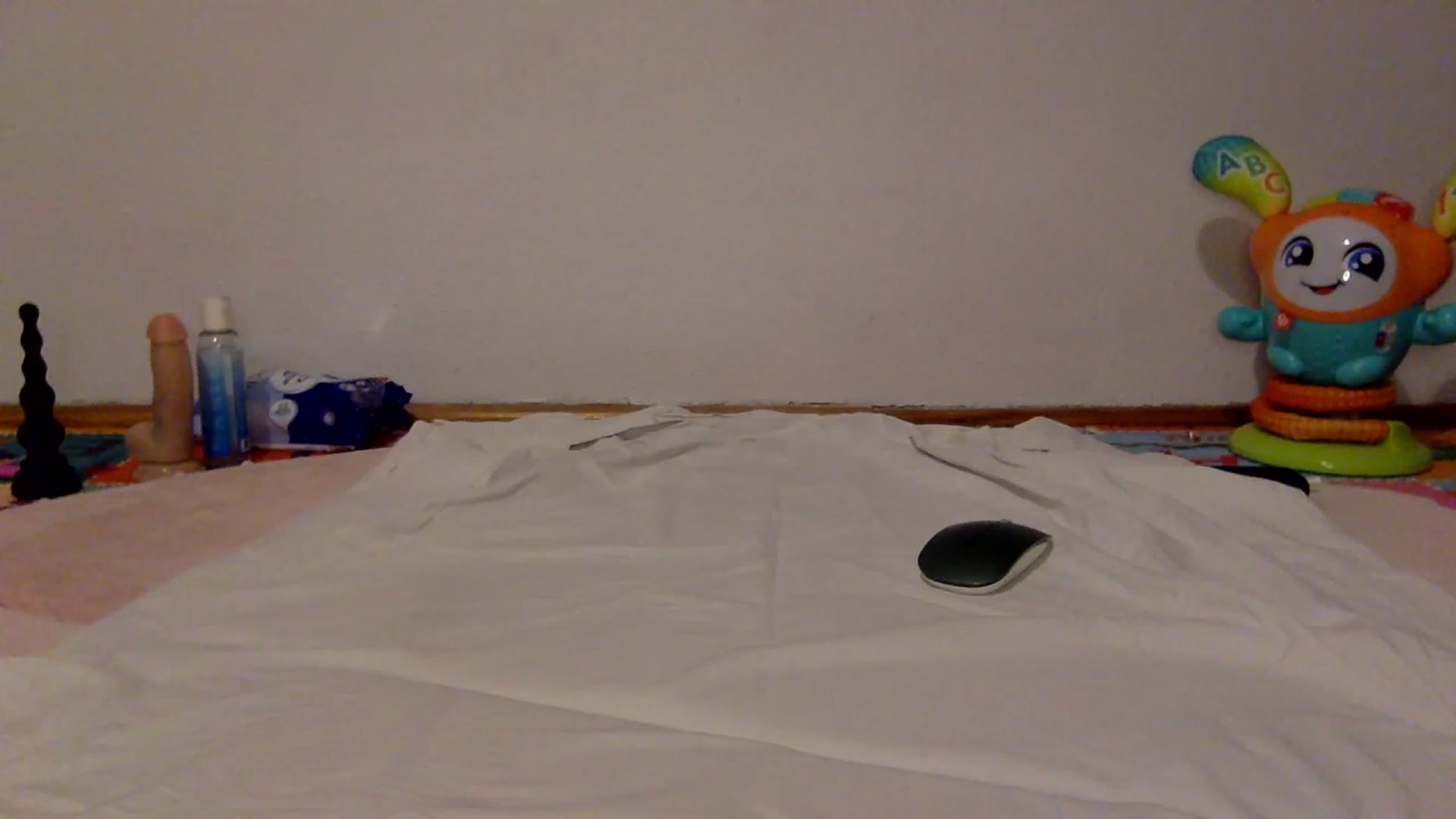 Gallery image thumbnail from Olivia_Star's myfreecams stream on, 06/18/2023, 24:52 image 19 of 20