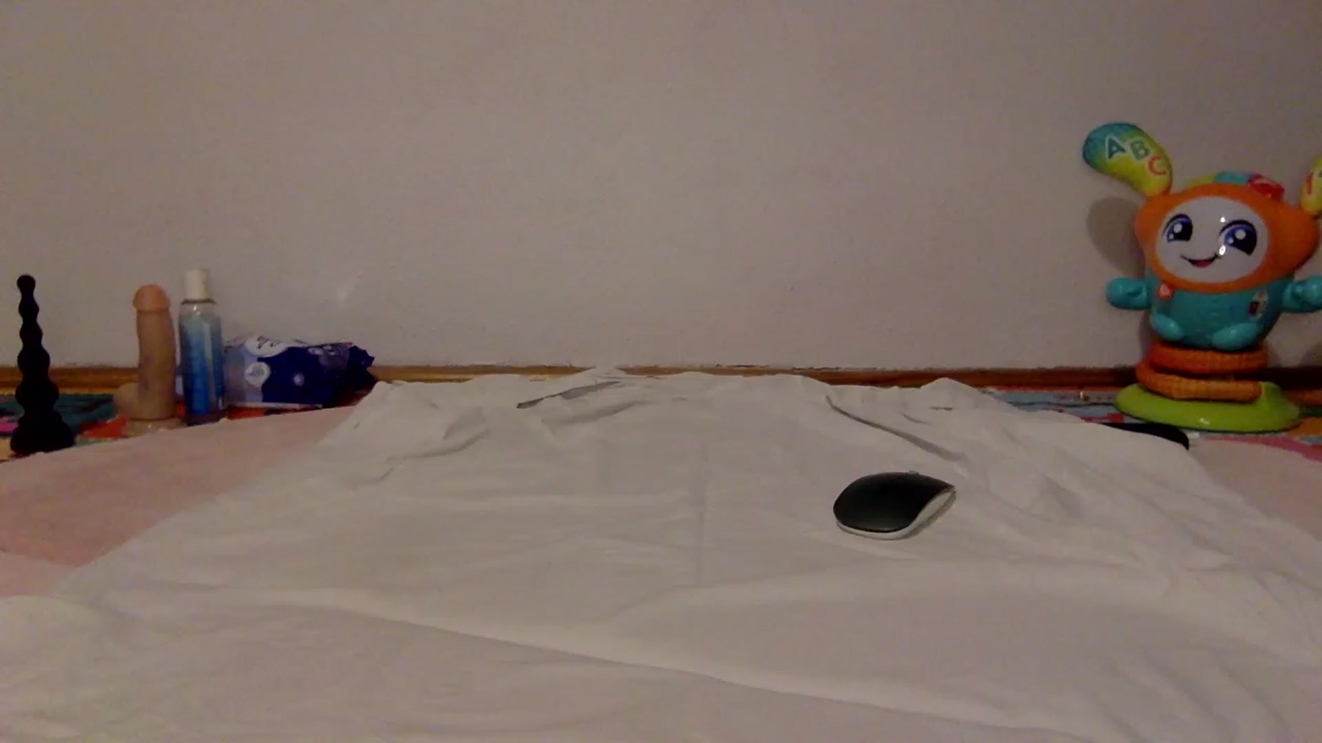 Gallery image thumbnail from Olivia_Star's myfreecams stream on, 06/18/2023, 24:52 image 20 of 20