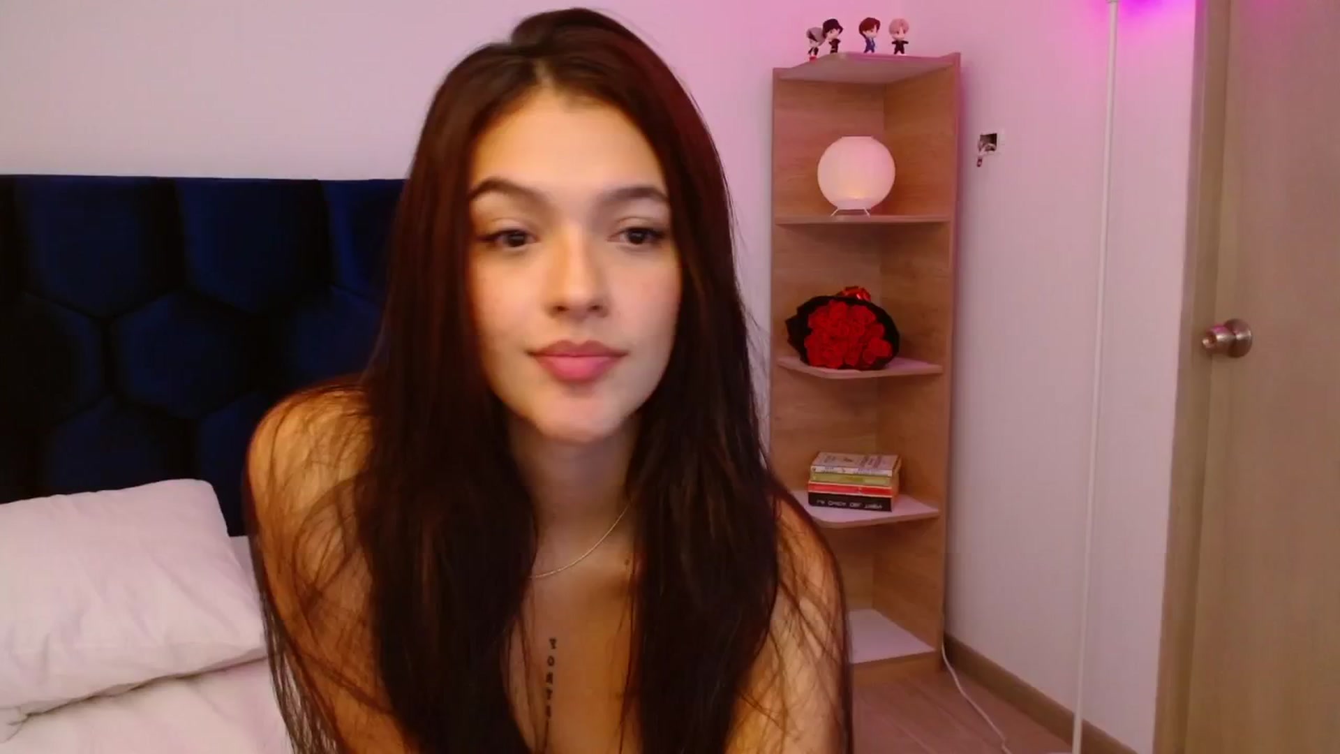 Gallery image thumbnail from Olivia_bran's myfreecams stream on, 09/15/2025, 16:28 image 7 of 20
