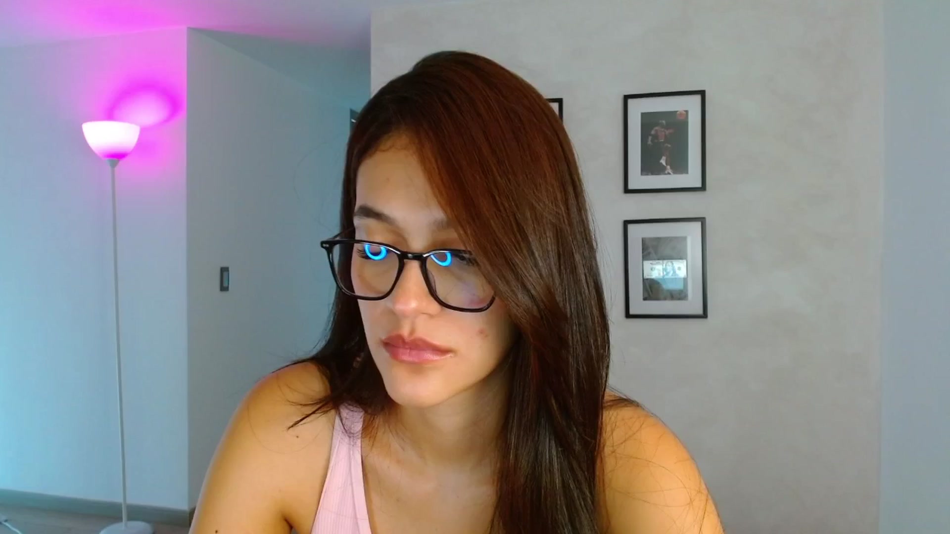 Gallery image thumbnail from Olivia_bran's myfreecams stream on, 09/21/2025, 12:15 image 20 of 20