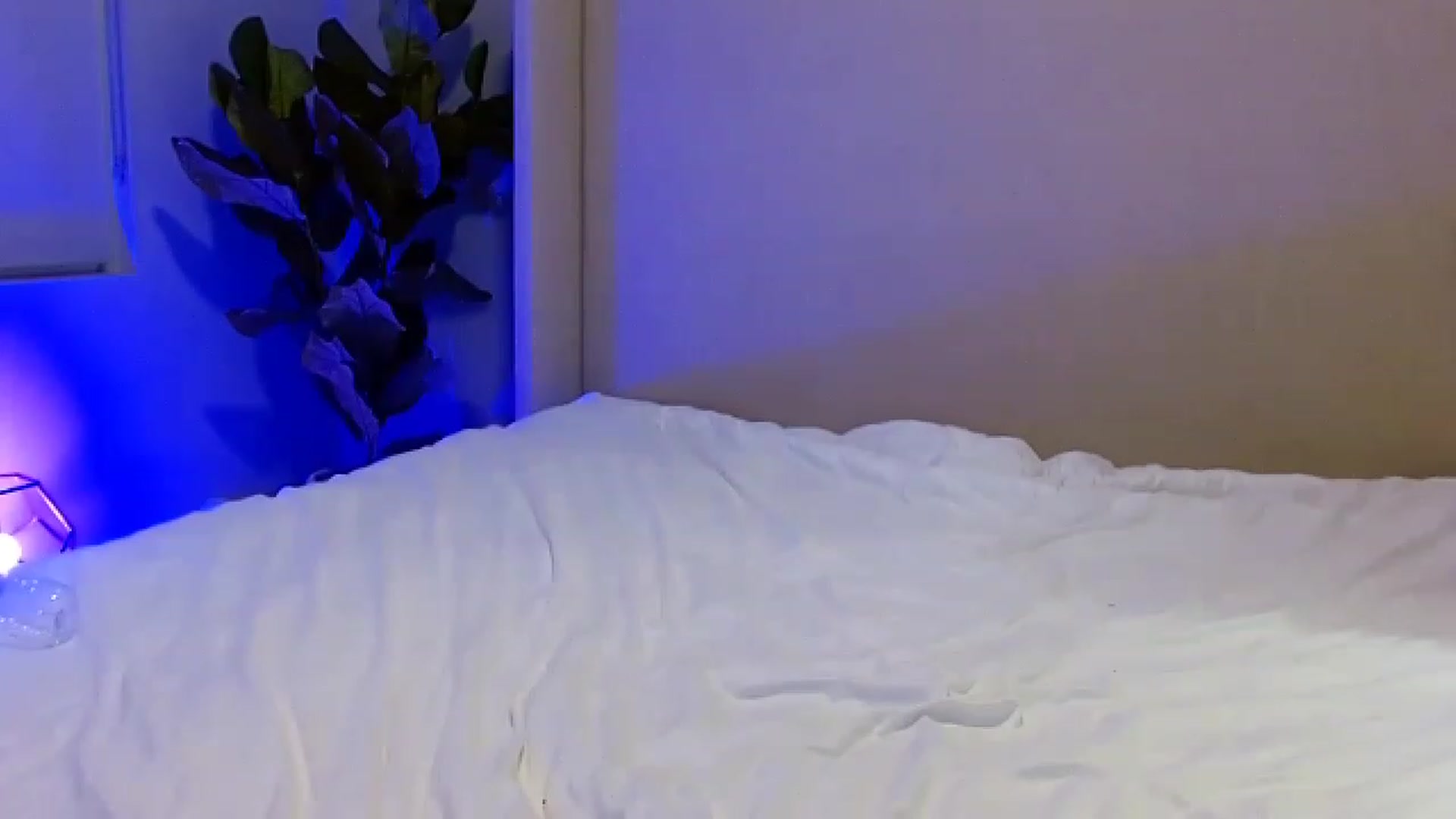 Gallery image thumbnail from Oliviabankss's myfreecams stream on, 02/04/2023, 07:45 image 17 of 20