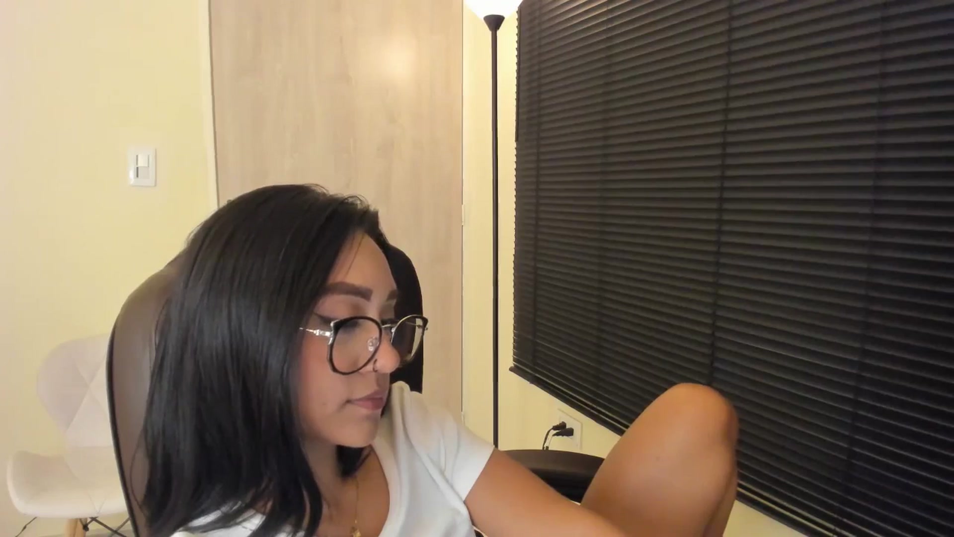 Gallery image thumbnail from Olivialoft's myfreecams stream on, 07/16/2025, 08:06 image 20 of 20