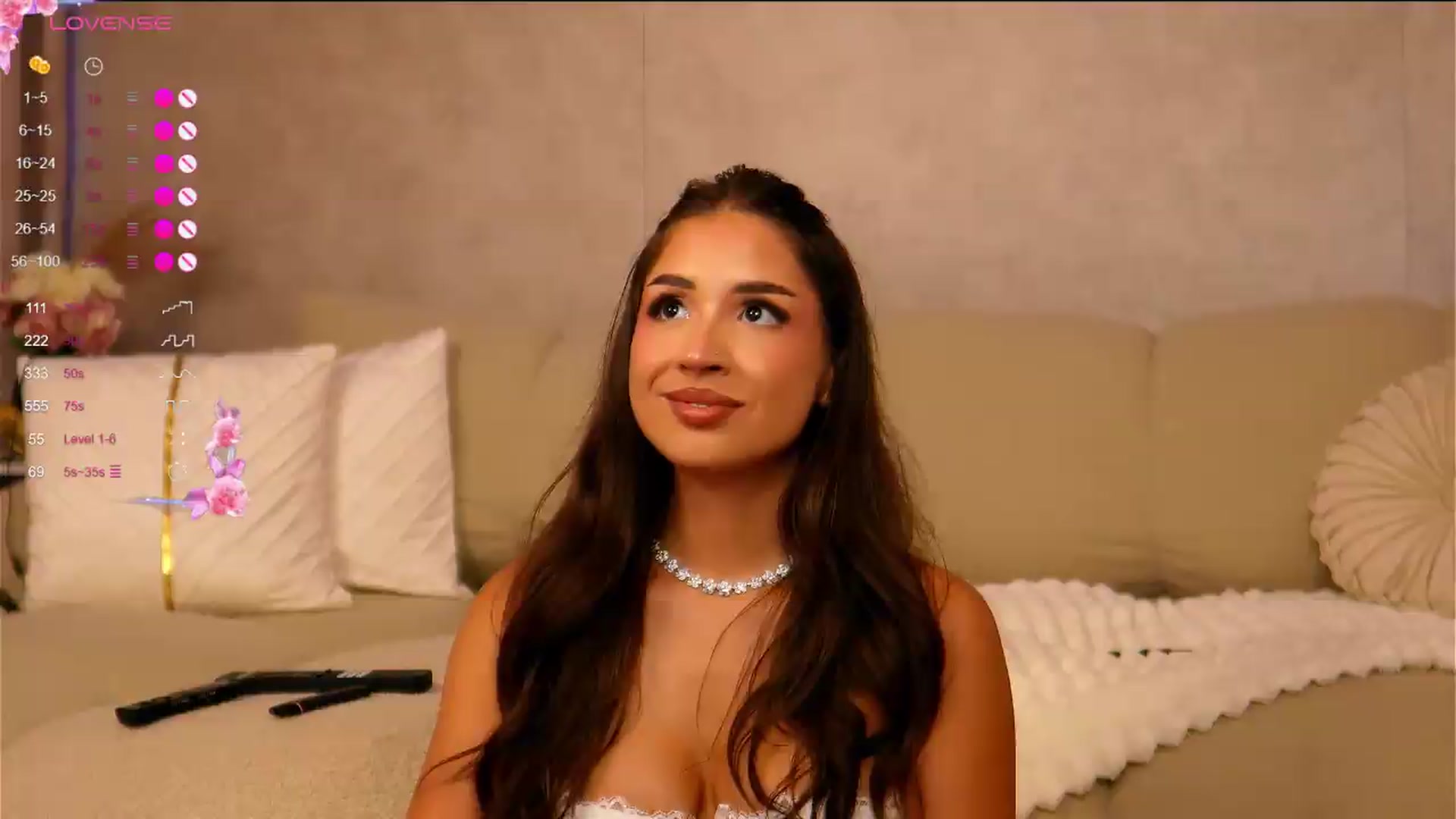 Gallery image thumbnail from OliviasWays's myfreecams stream on, 07/23/2026, 23:32 image 16 of 20
