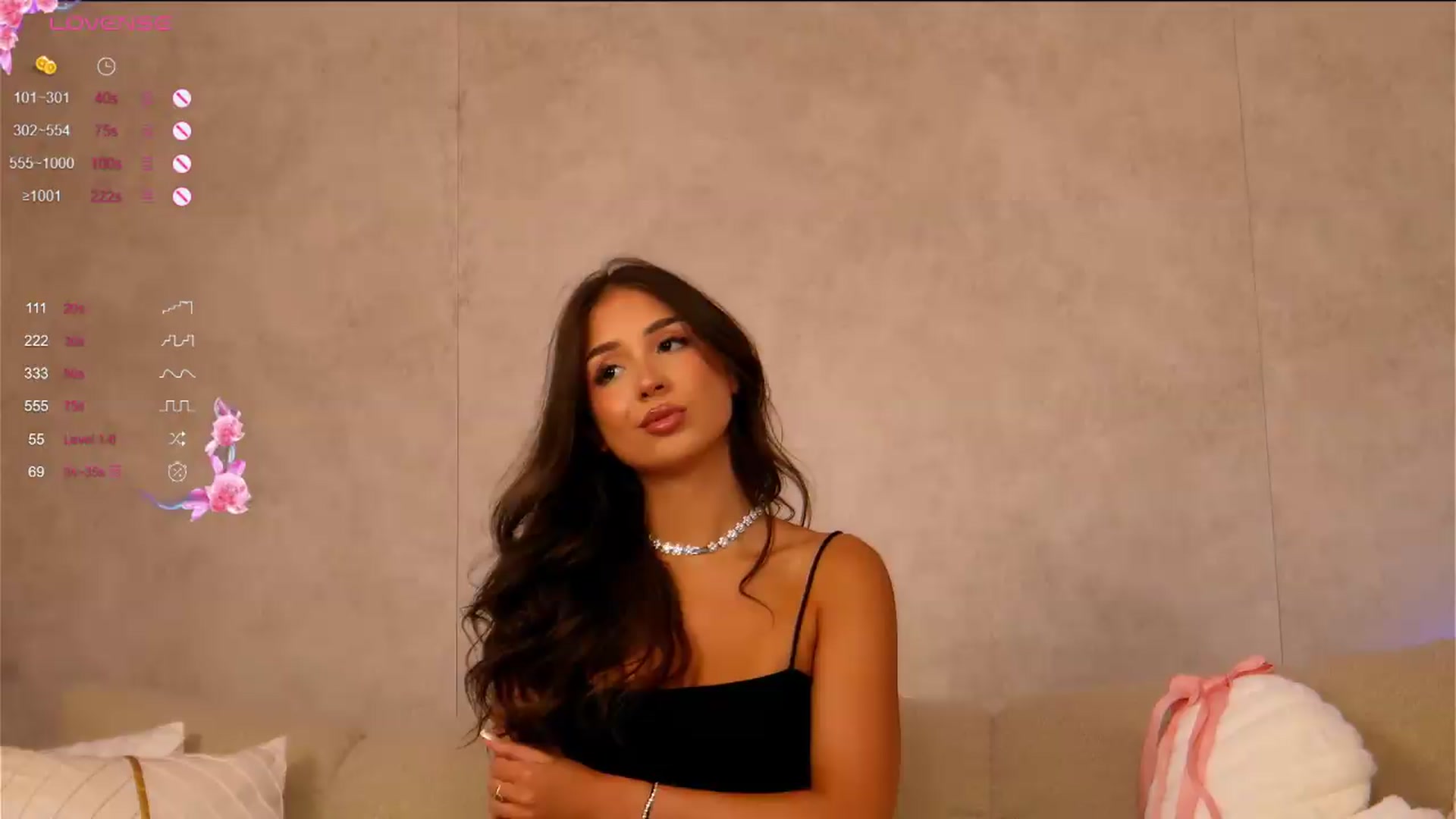 Gallery image thumbnail from OliviasWays's myfreecams stream on, 07/27/2026, 24:02 image 10 of 20