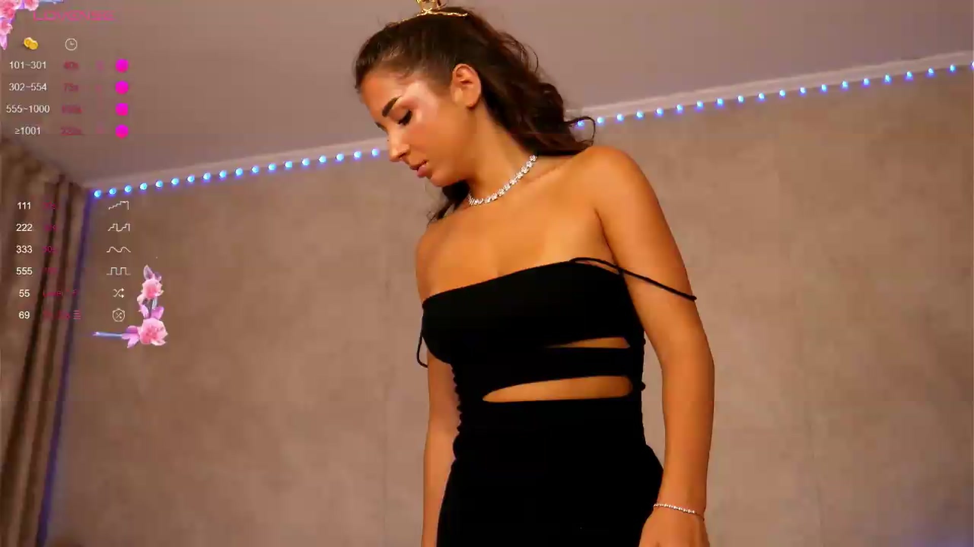 Gallery image thumbnail from OliviasWays's myfreecams stream on, 08/08/2026, 02:51 image 17 of 20