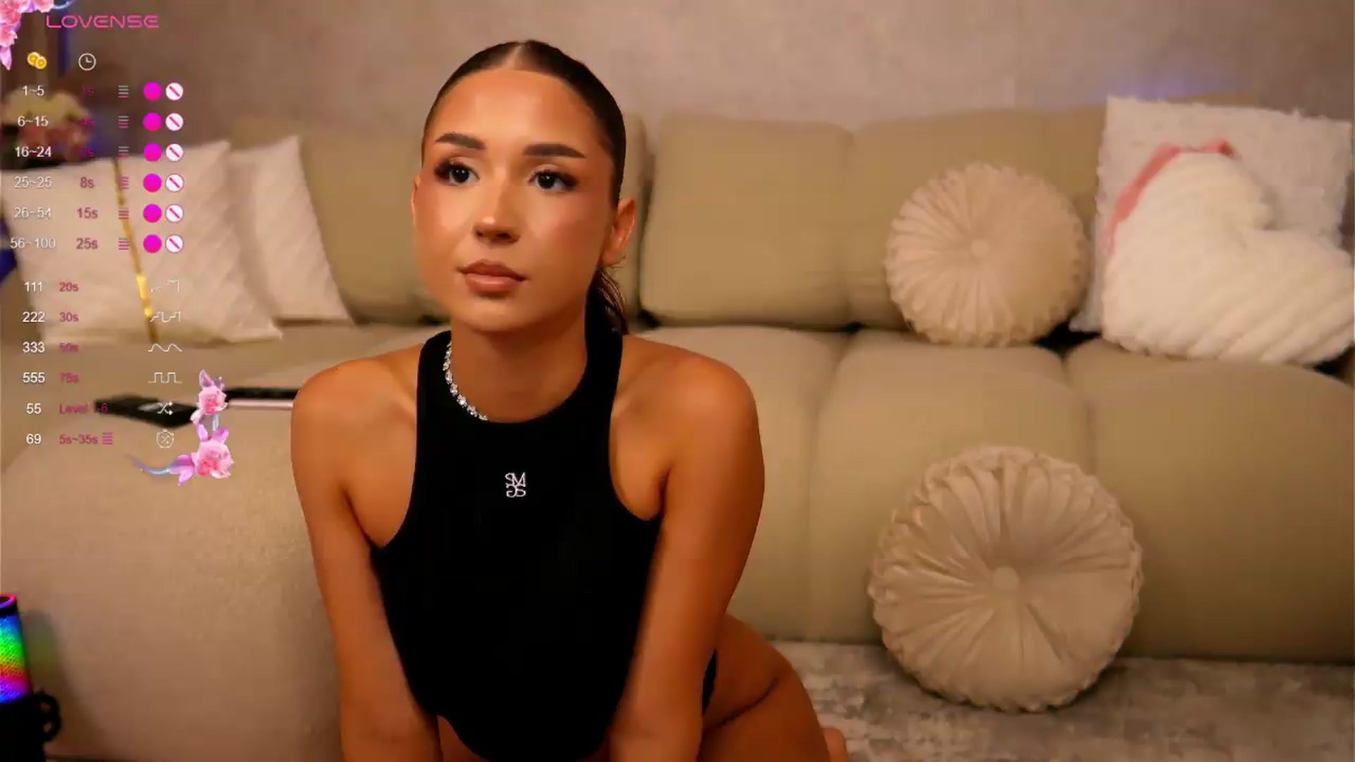 Gallery image thumbnail from OliviasWays's myfreecams stream on, 08/09/2026, 20:31 image 17 of 20