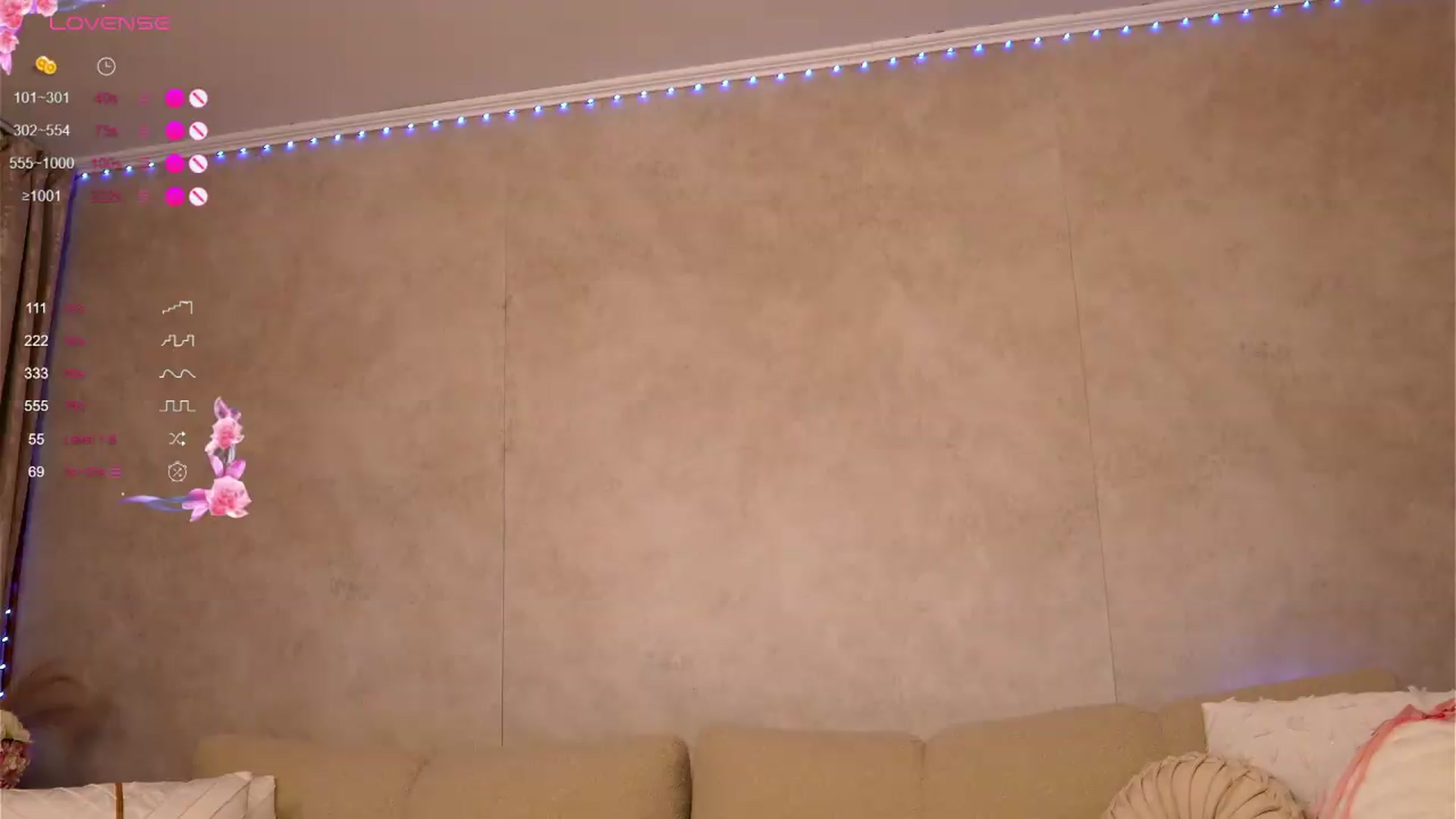 Gallery image thumbnail from OliviasWays's myfreecams stream on, 08/18/2026, 22:40 image 13 of 20