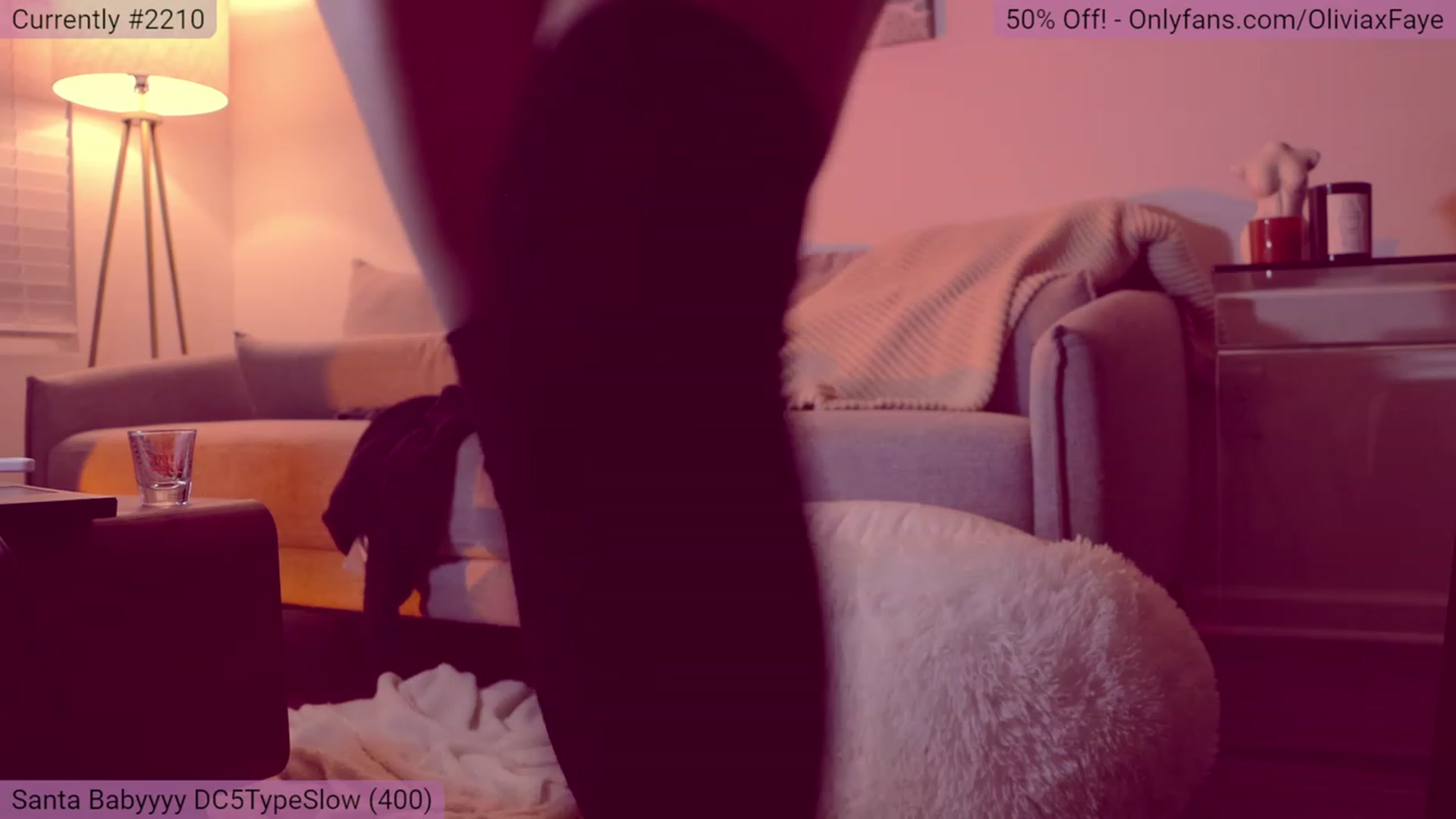 Gallery image thumbnail from OliviaxFaye's myfreecams stream on, 12/03/2022, 06:25 image 20 of 20