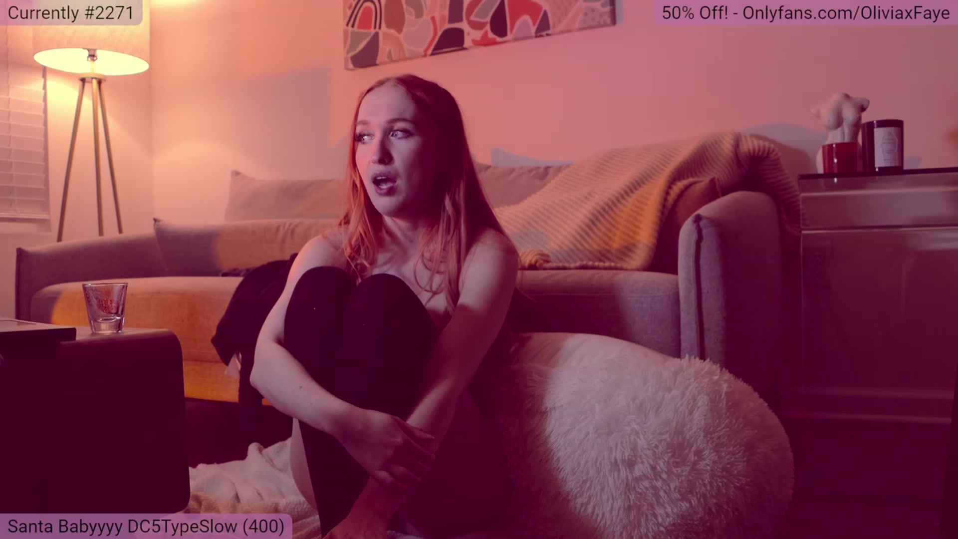 Gallery image thumbnail from OliviaxFaye's myfreecams stream on, 12/03/2022, 06:25 image 16 of 20