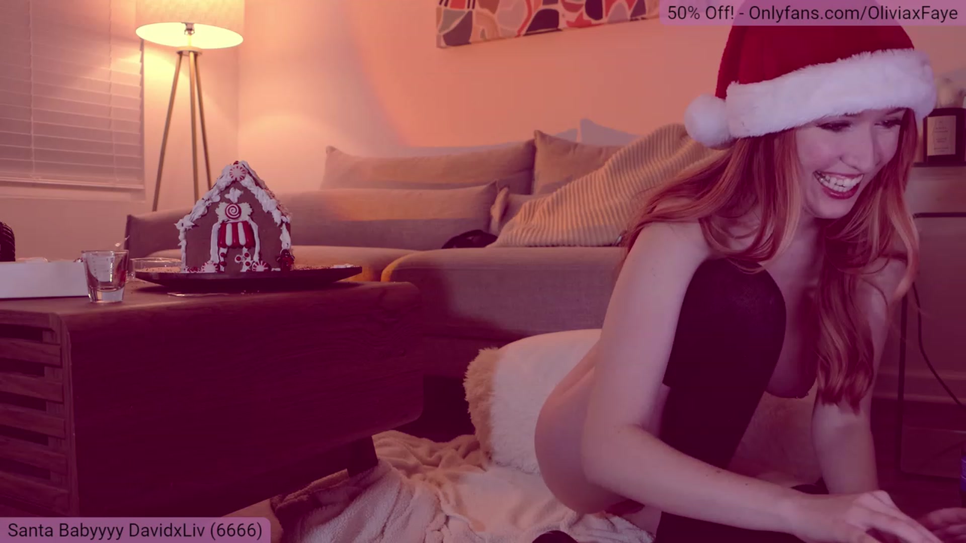 Gallery image thumbnail from OliviaxFaye's myfreecams stream on, 12/10/2022, 04:24 image 16 of 20