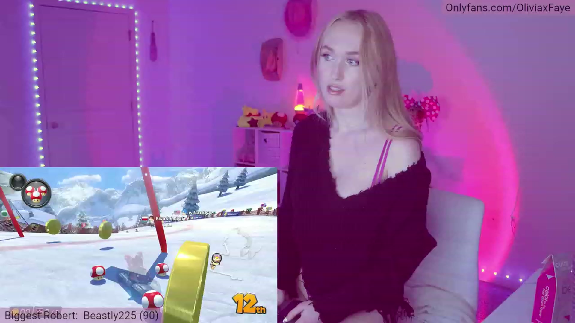 Gallery image thumbnail from OliviaxFaye's myfreecams stream on, 02/16/2023, 24:58 image 9 of 20