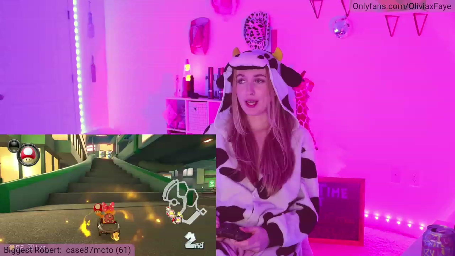 Gallery image thumbnail from OliviaxFaye's myfreecams stream on, 04/02/2023, 04:49 image 12 of 20