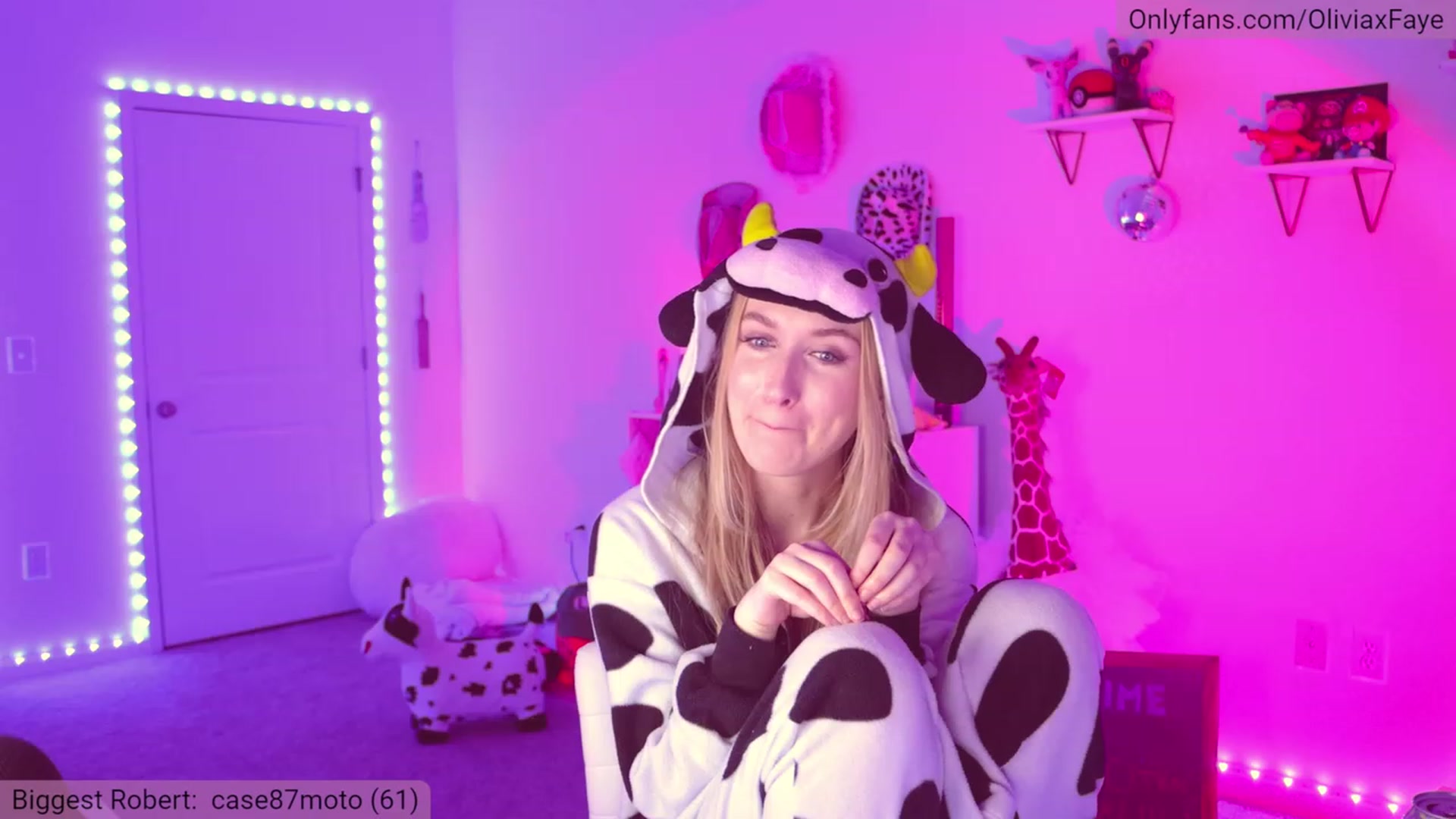 Gallery image thumbnail from OliviaxFaye's myfreecams stream on, 04/02/2023, 04:49 image 18 of 20