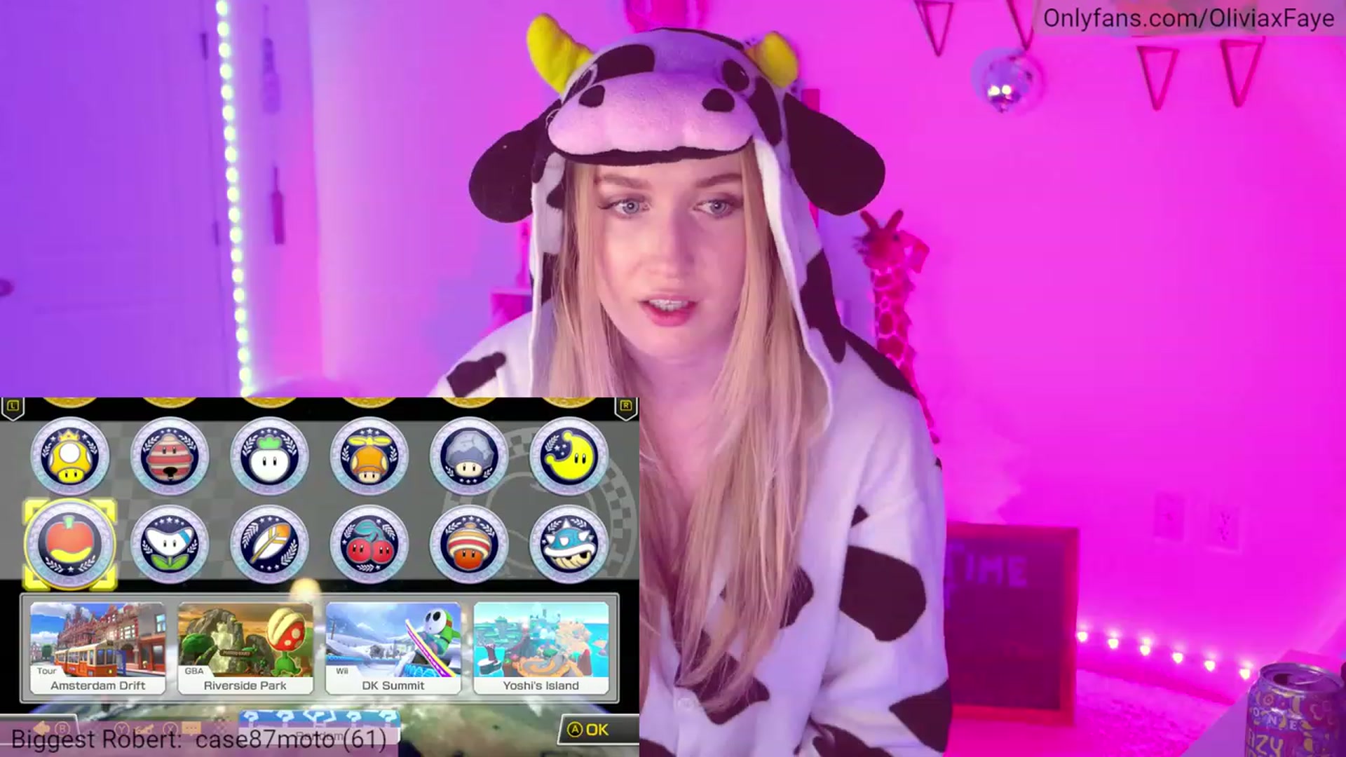 Gallery image thumbnail from OliviaxFaye's myfreecams stream on, 04/02/2023, 04:49 image 10 of 20