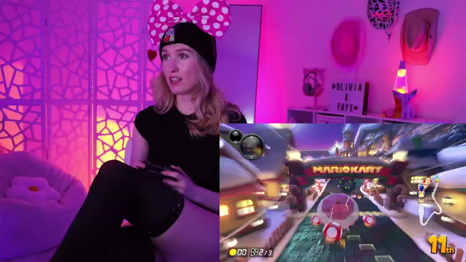 Gallery image thumbnail from OliviaxFaye's myfreecams stream on, 08/11/2024, 04:11 image 4 of 20