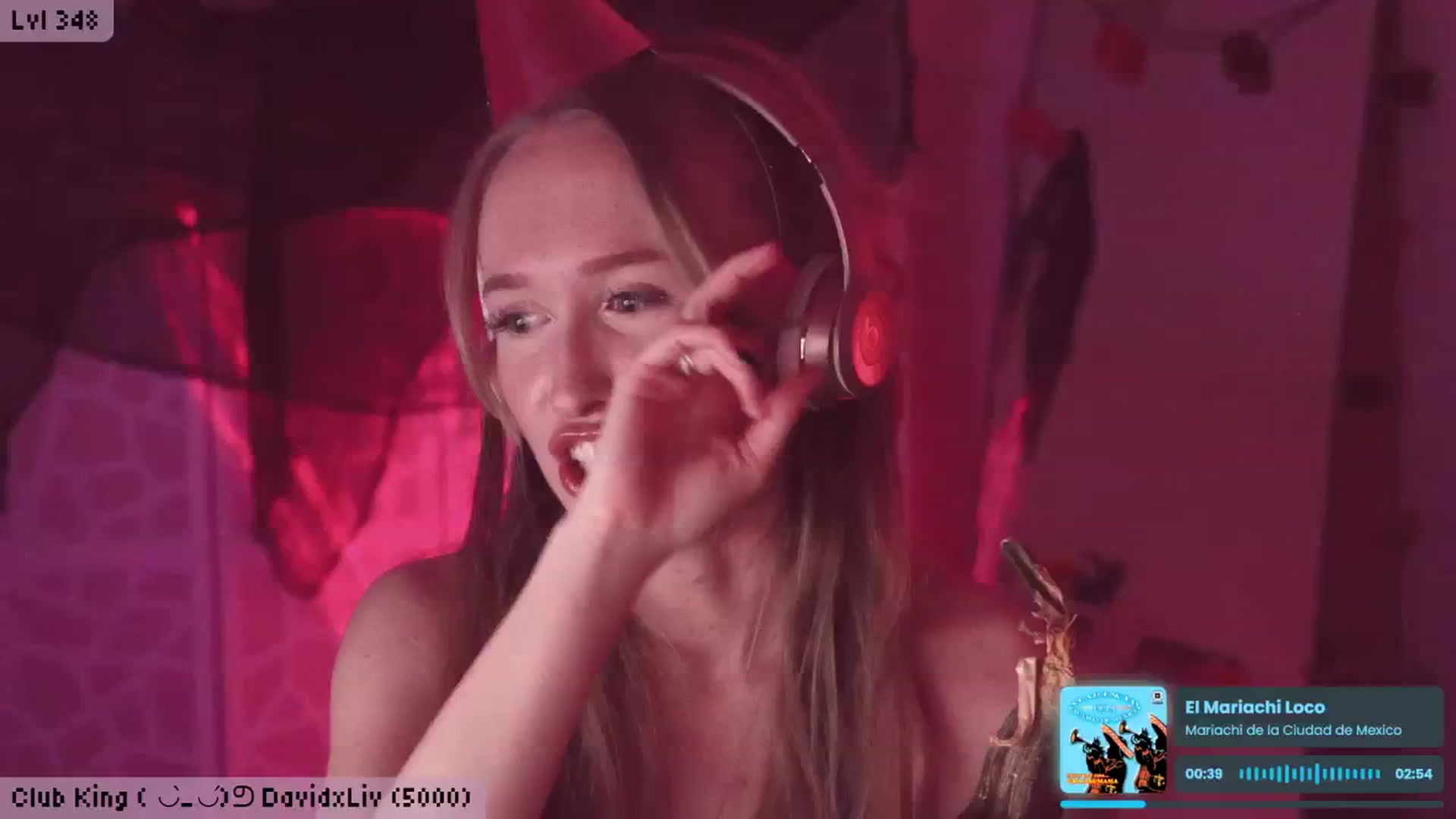 Gallery image thumbnail from OliviaxFaye's myfreecams stream on, 10/27/2024, 07:31 image 11 of 20