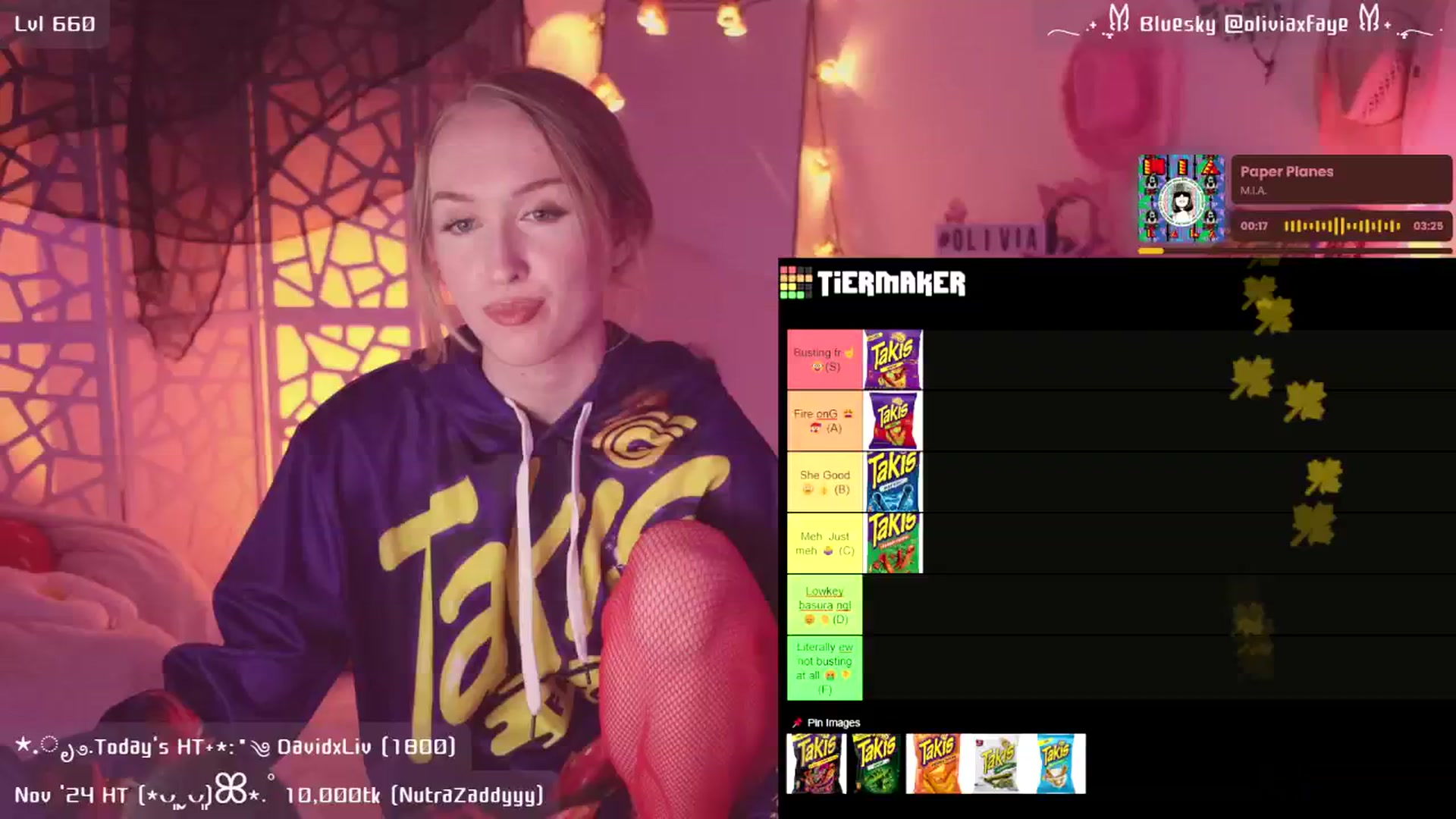 Gallery image thumbnail from OliviaxFaye's myfreecams stream on, 11/26/2024, 07:47 image 3 of 20